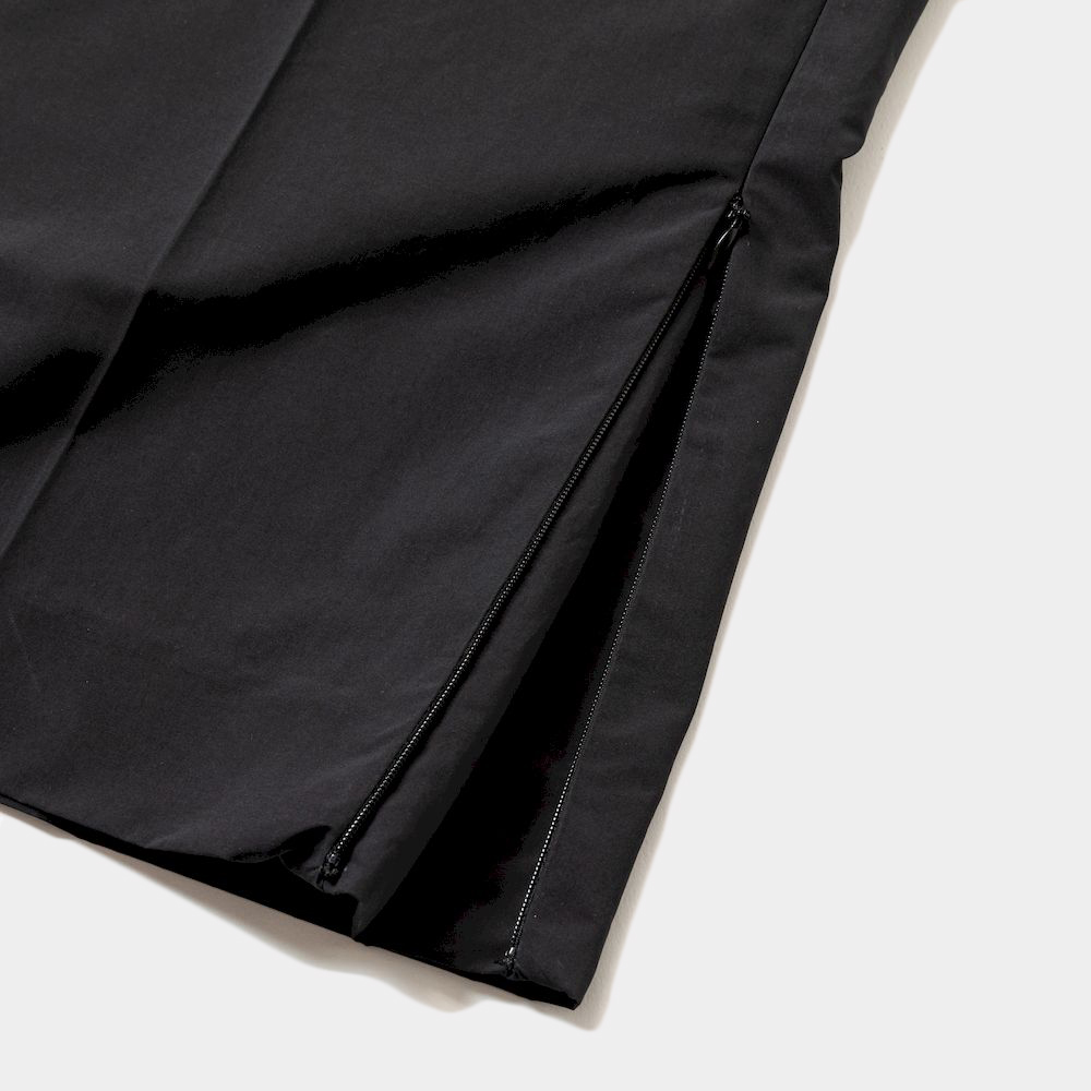 Side Zip Paper Touch Slacks/Off Black