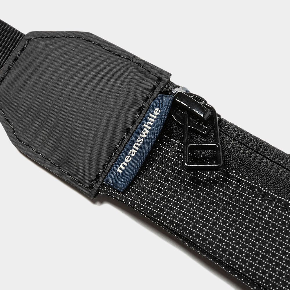 UltraWeave™ Minimal Body Bag/Carbon Black