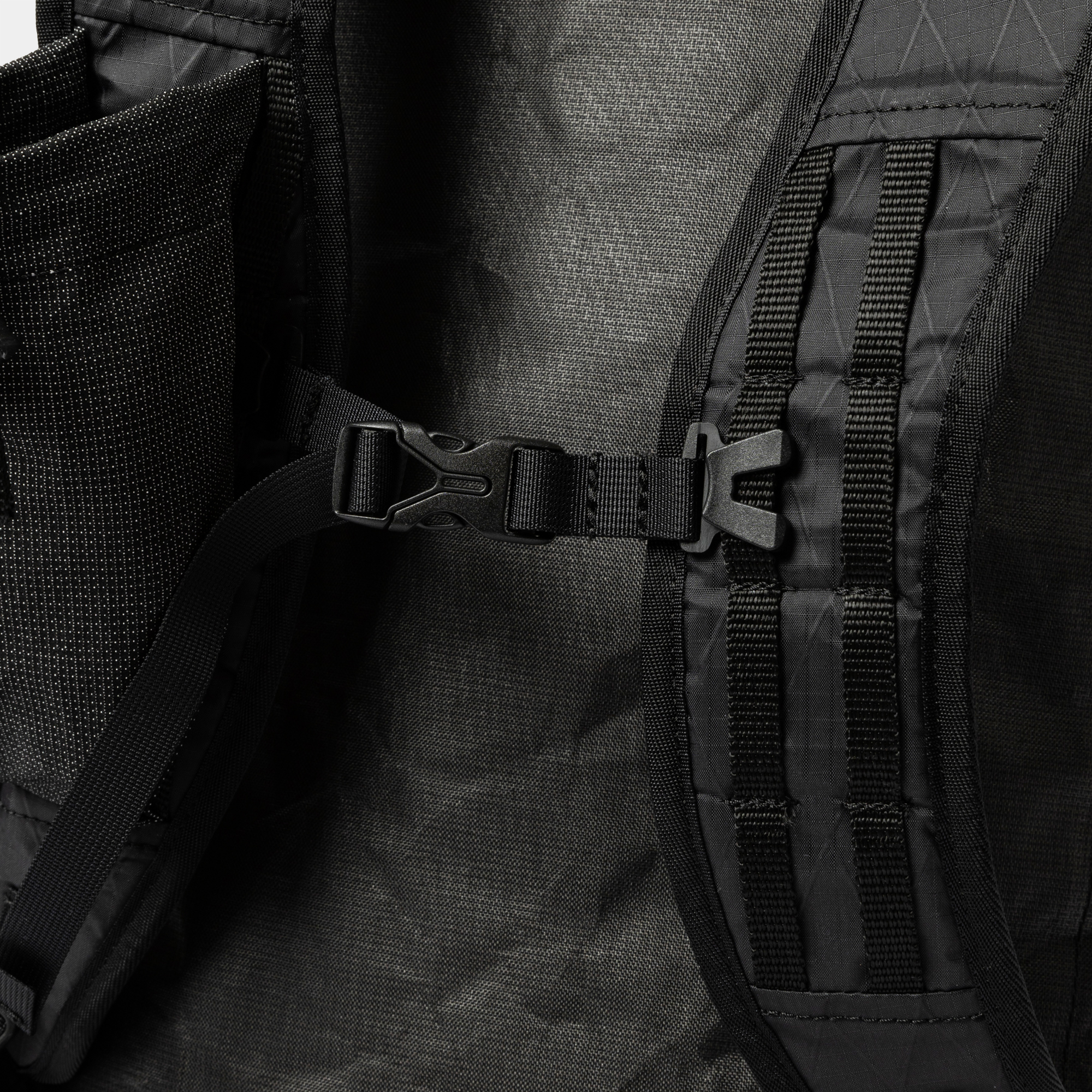 UltraWeave™ “Core”/Carbon Black