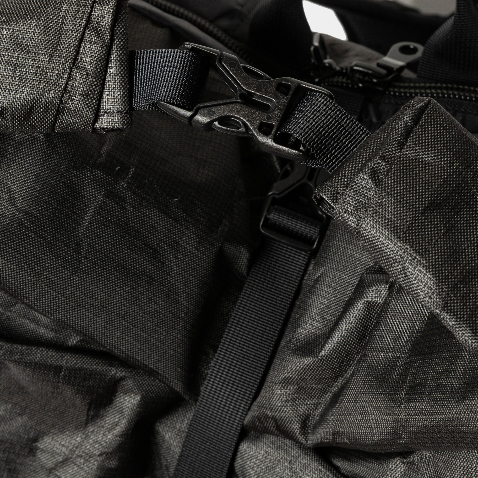 UltraWeave™ “Core”/Carbon Black