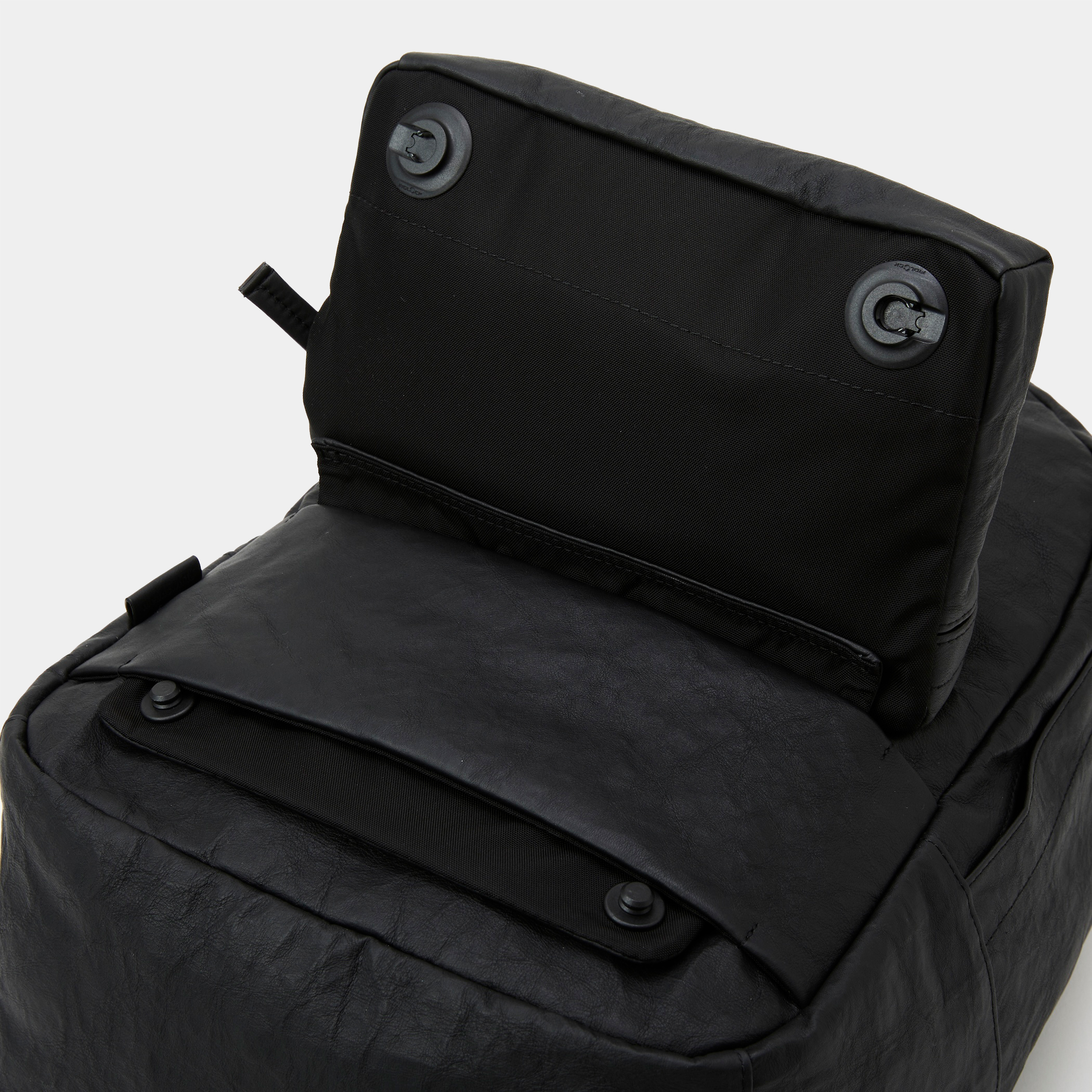 meanswhile × objcts.io Dyneema® Leather Daypack “Common”/Black