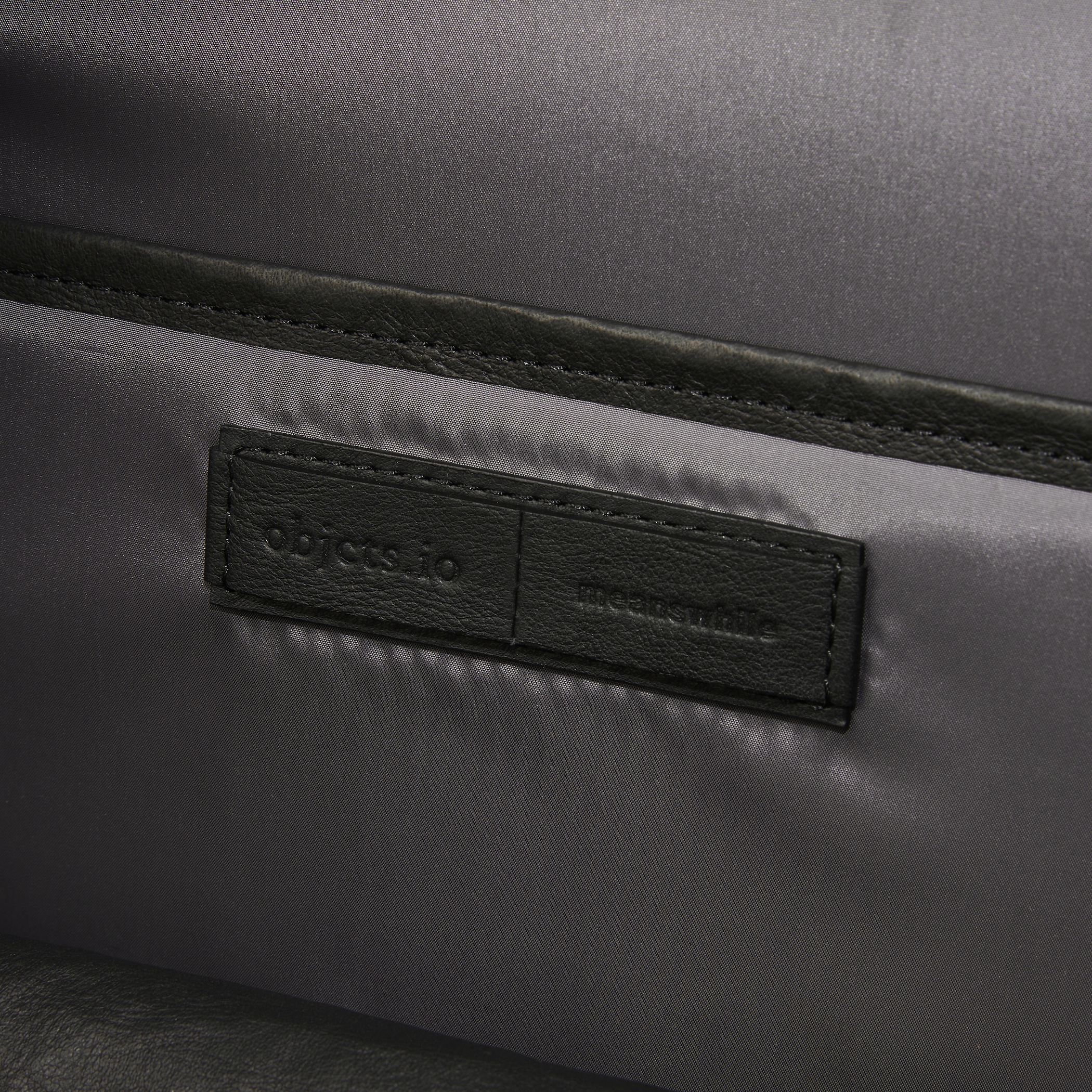 meanswhile × objcts.io Dyneema® Leather Daypack “Common”/Black