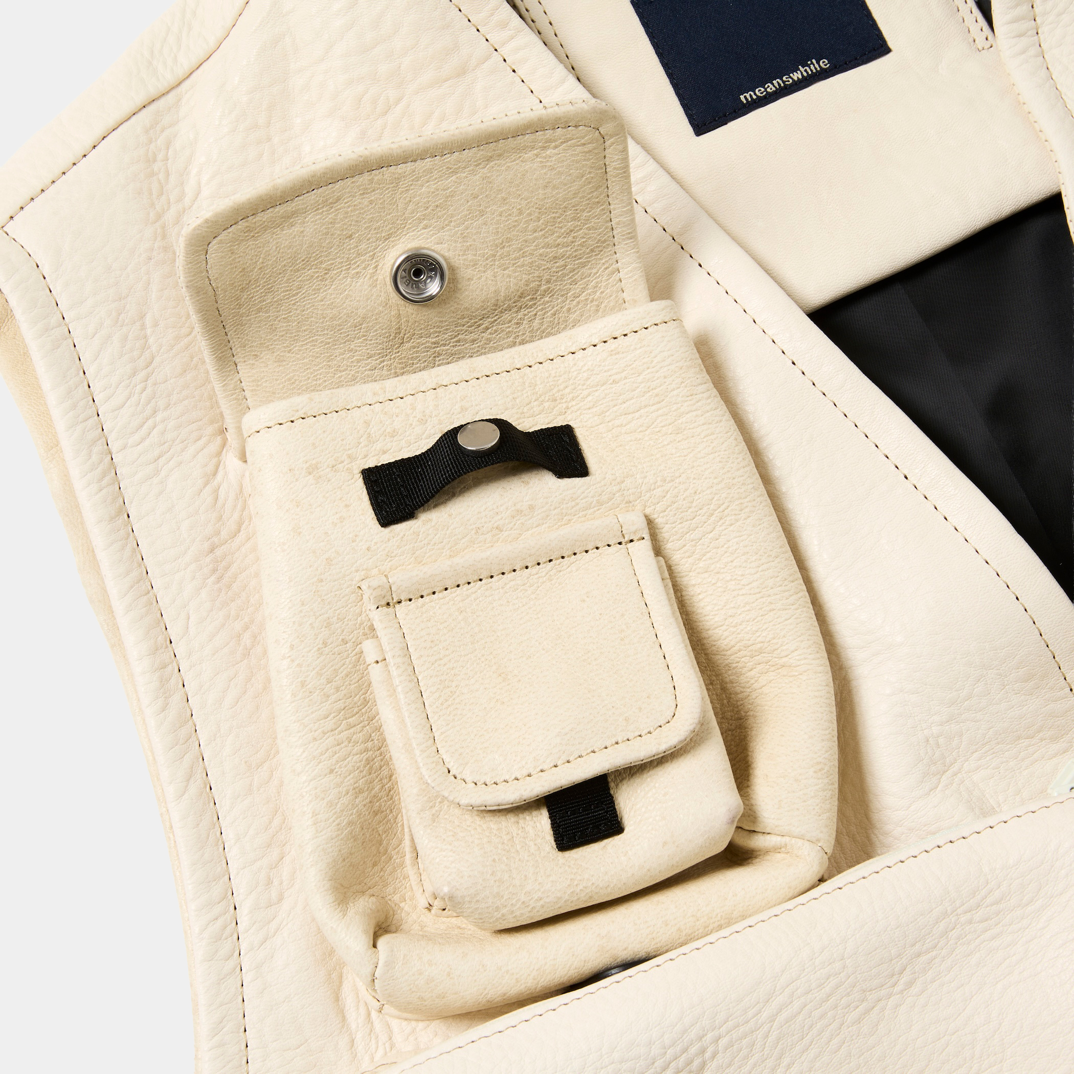 SHIRONAMESHI Leather Luggage Vest/SHIRO