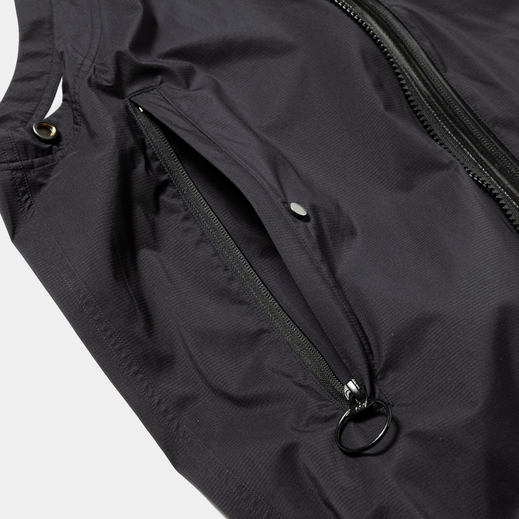 Air Circulation System Rain Jacket / Light/Off Black