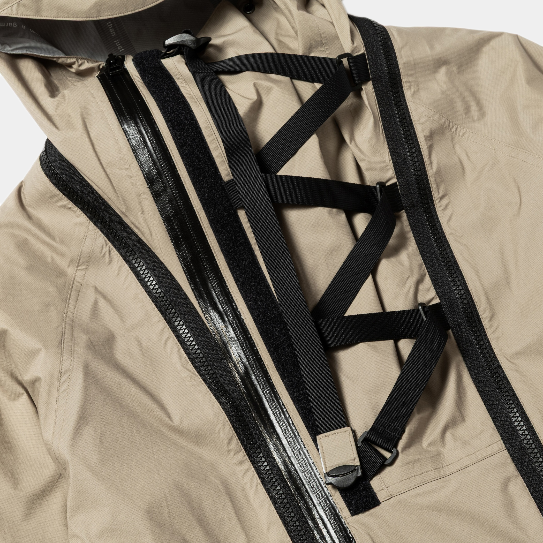 Air Circulation System Rain Jacket / Light/Sand Beige