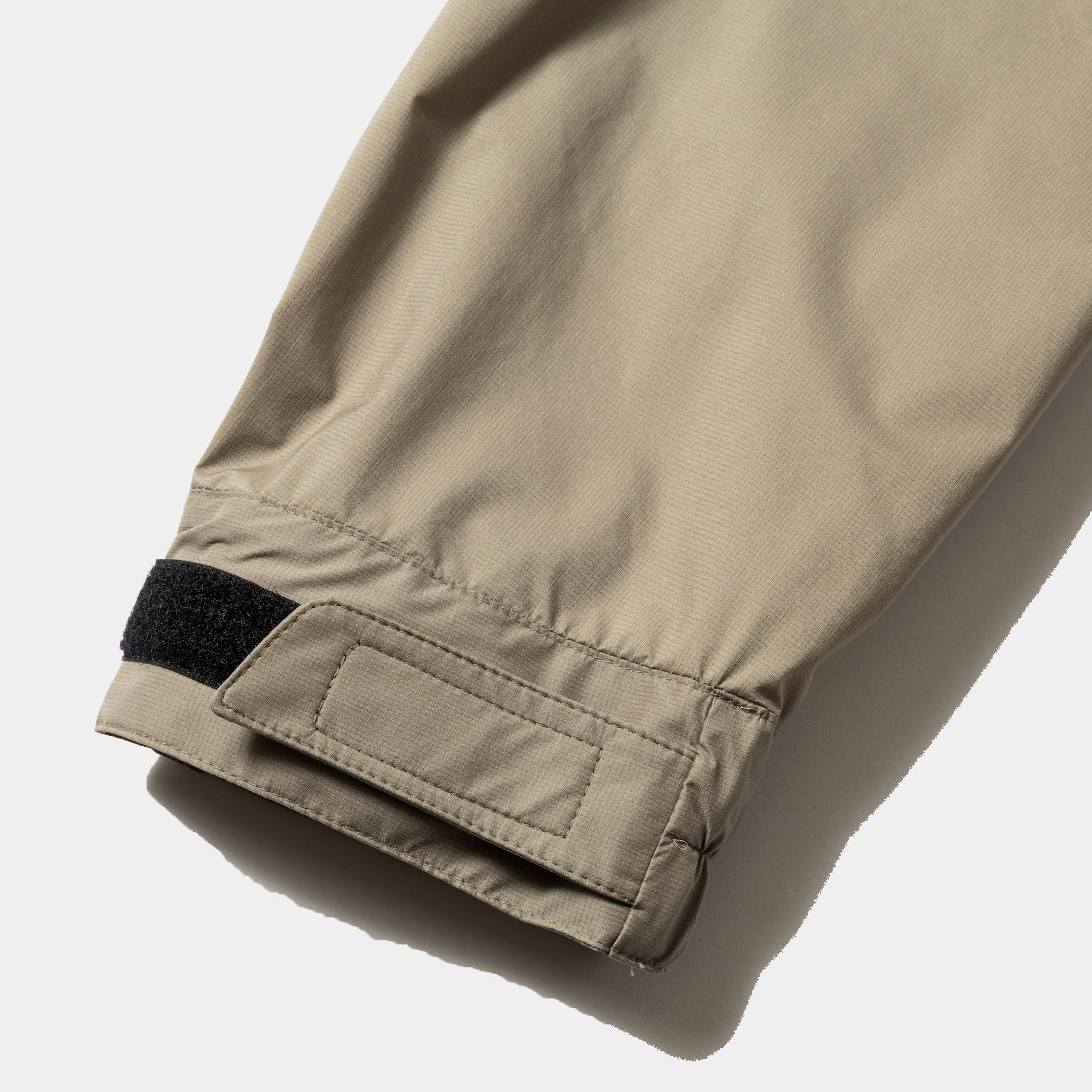 Air Circulation System Rain Jacket / Light/Sand Beige