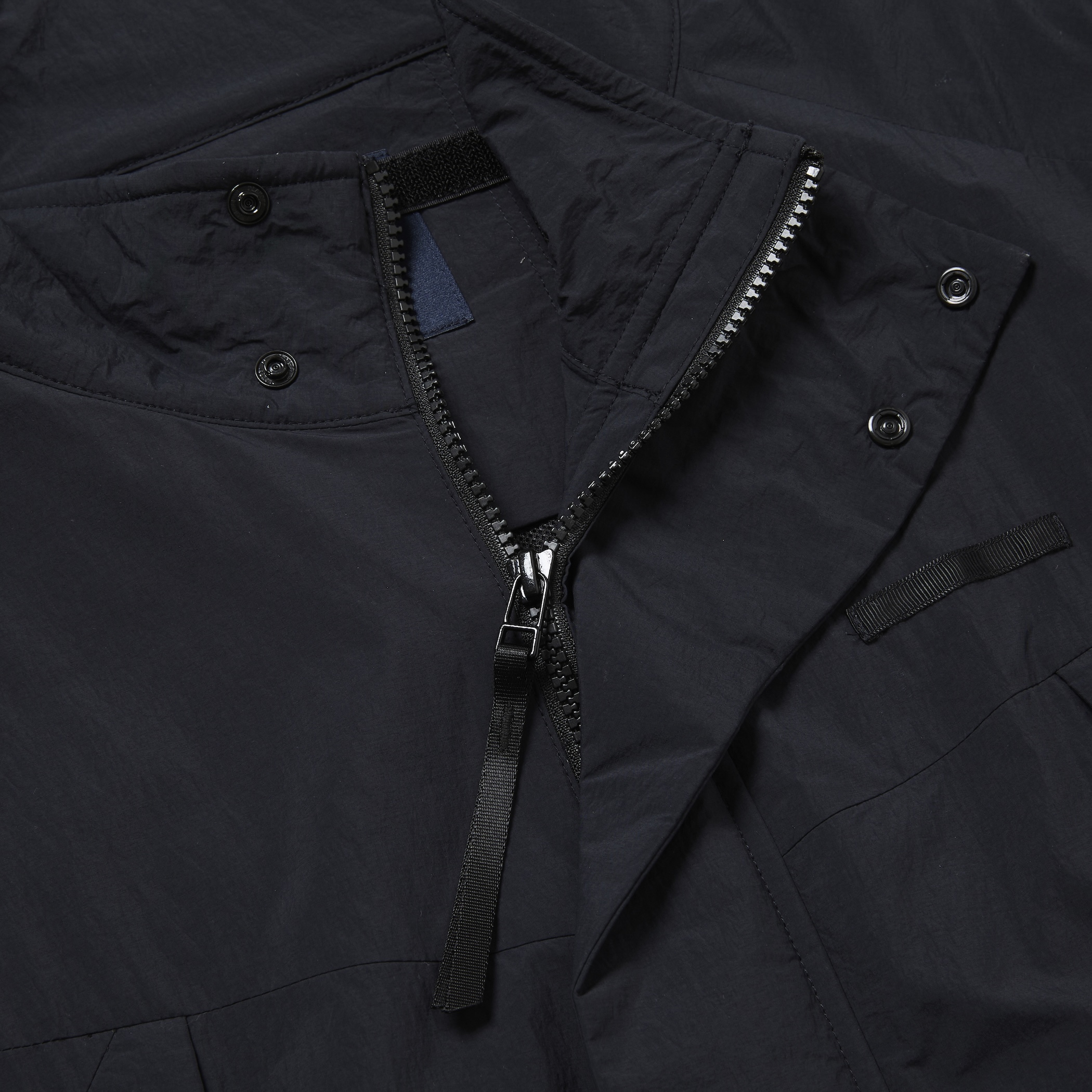 Air Circulation System Monster Vest/Off Black