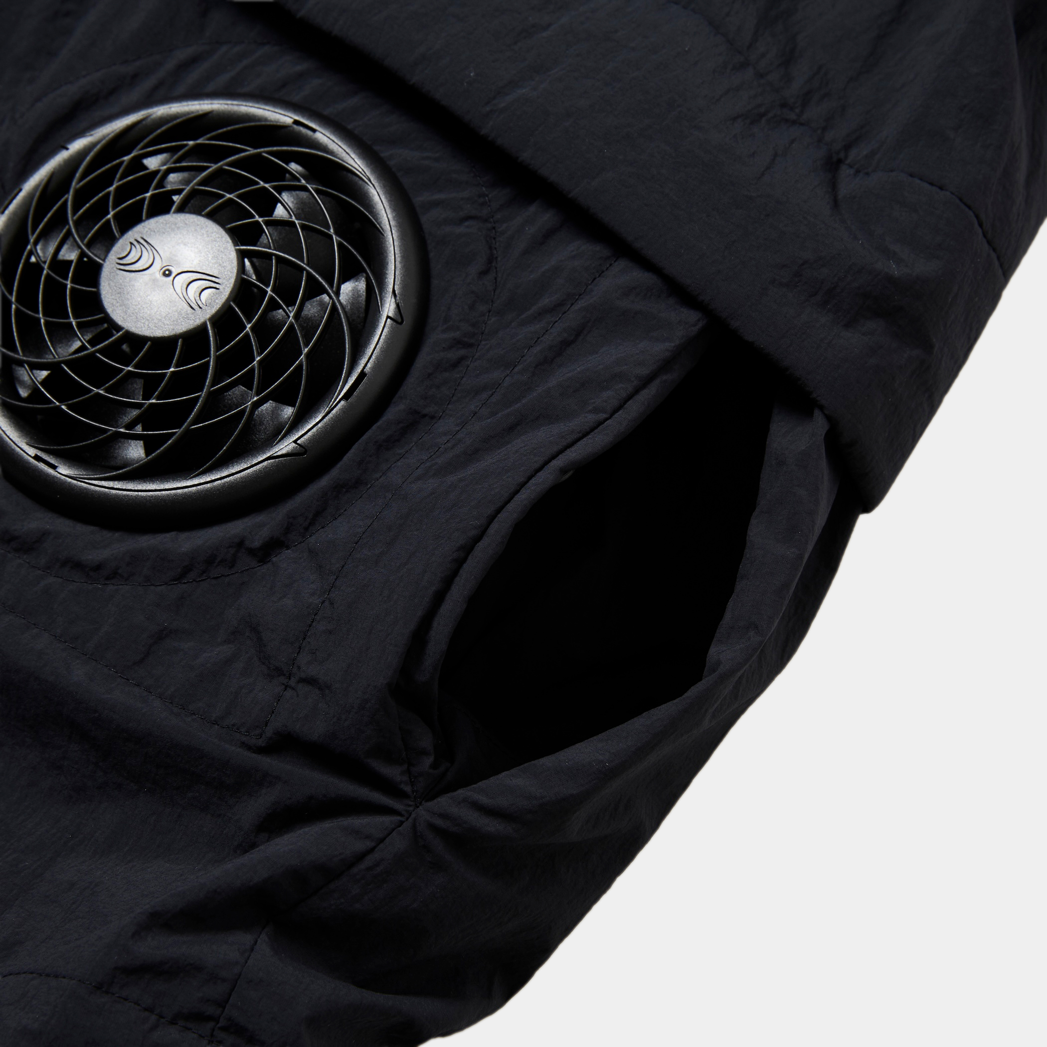 Air Circulation System Monster Vest/Off Black