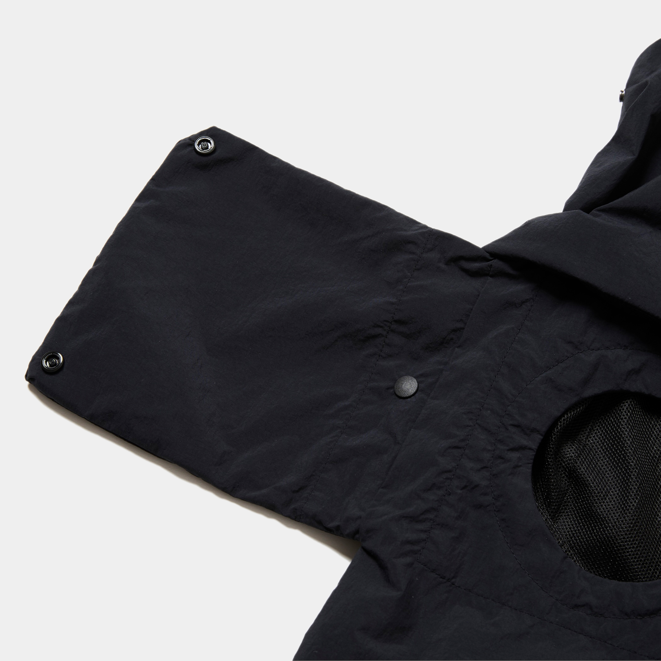 Air Circulation System Monster Vest/Off Black