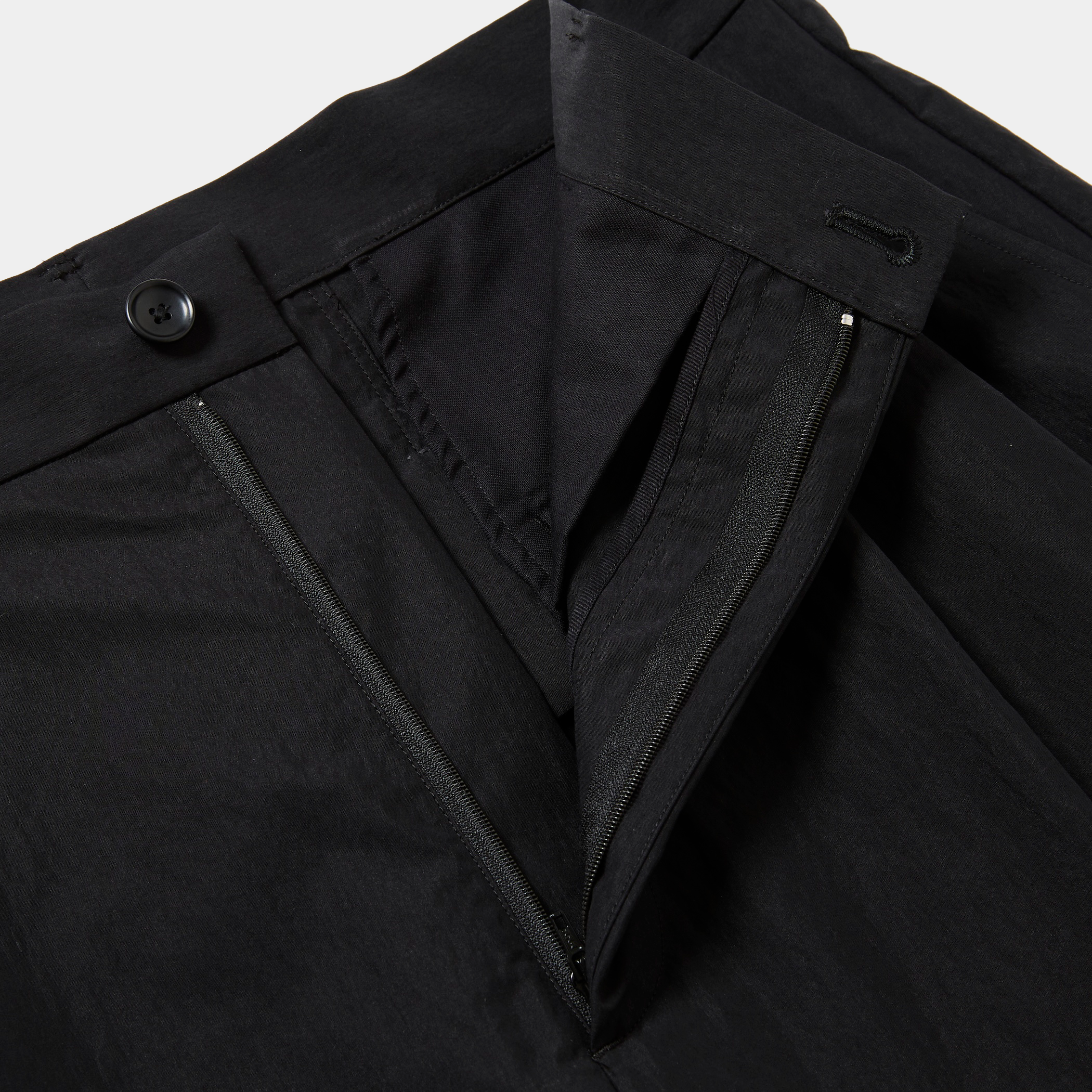 Ambient C/N High-waist Slacks/Off Black