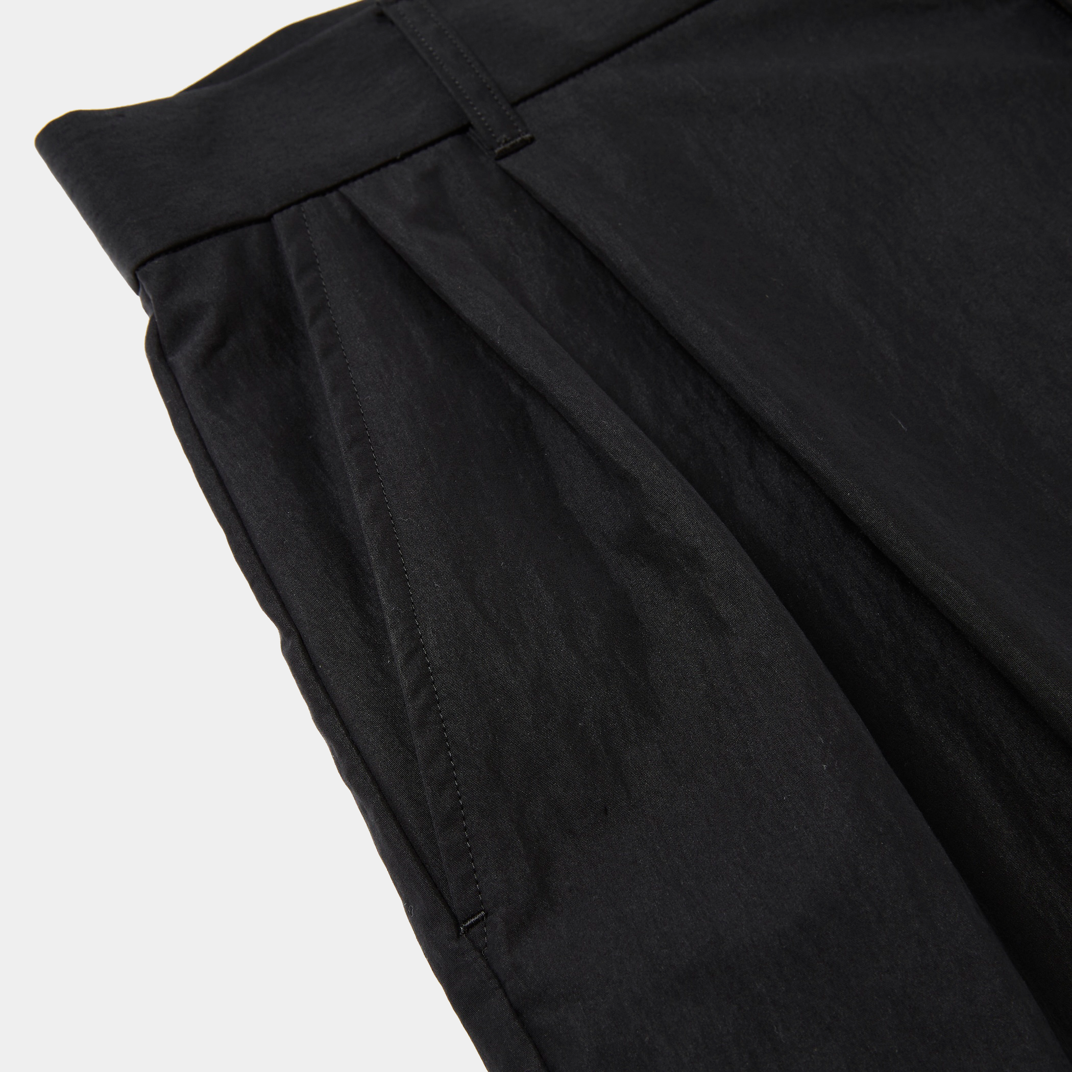 Ambient C/N High-waist Slacks/Off Black