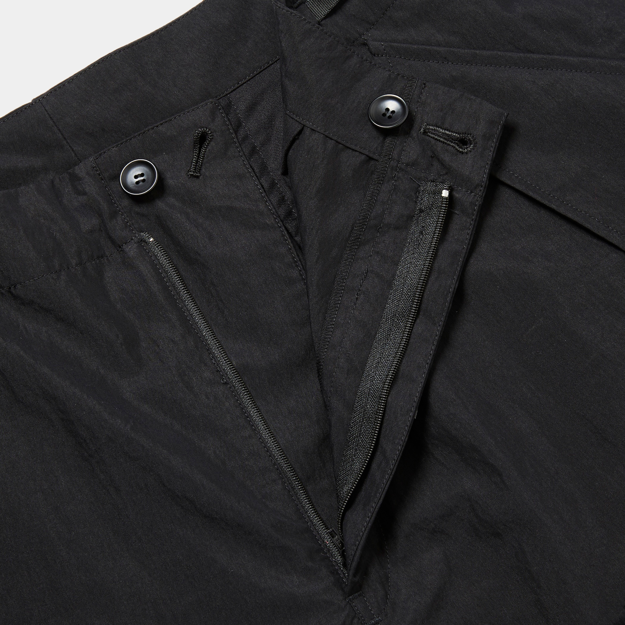 Ambient C/N Cargo Baggy Shorts/Off Black