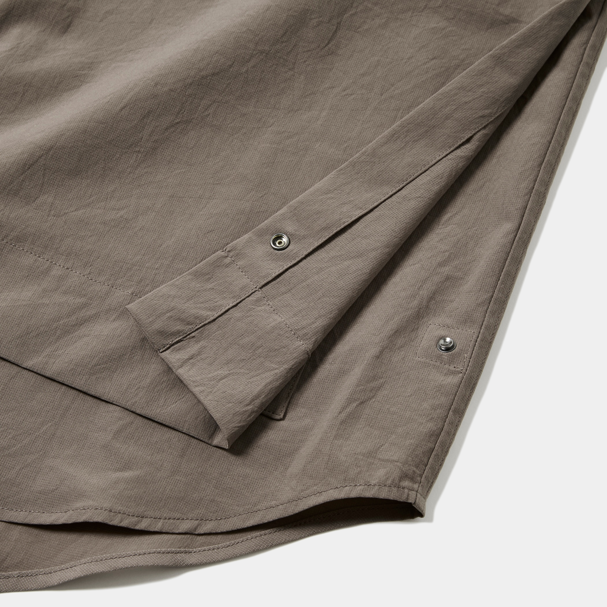 Breathable Side Slit L/S SH/Greige