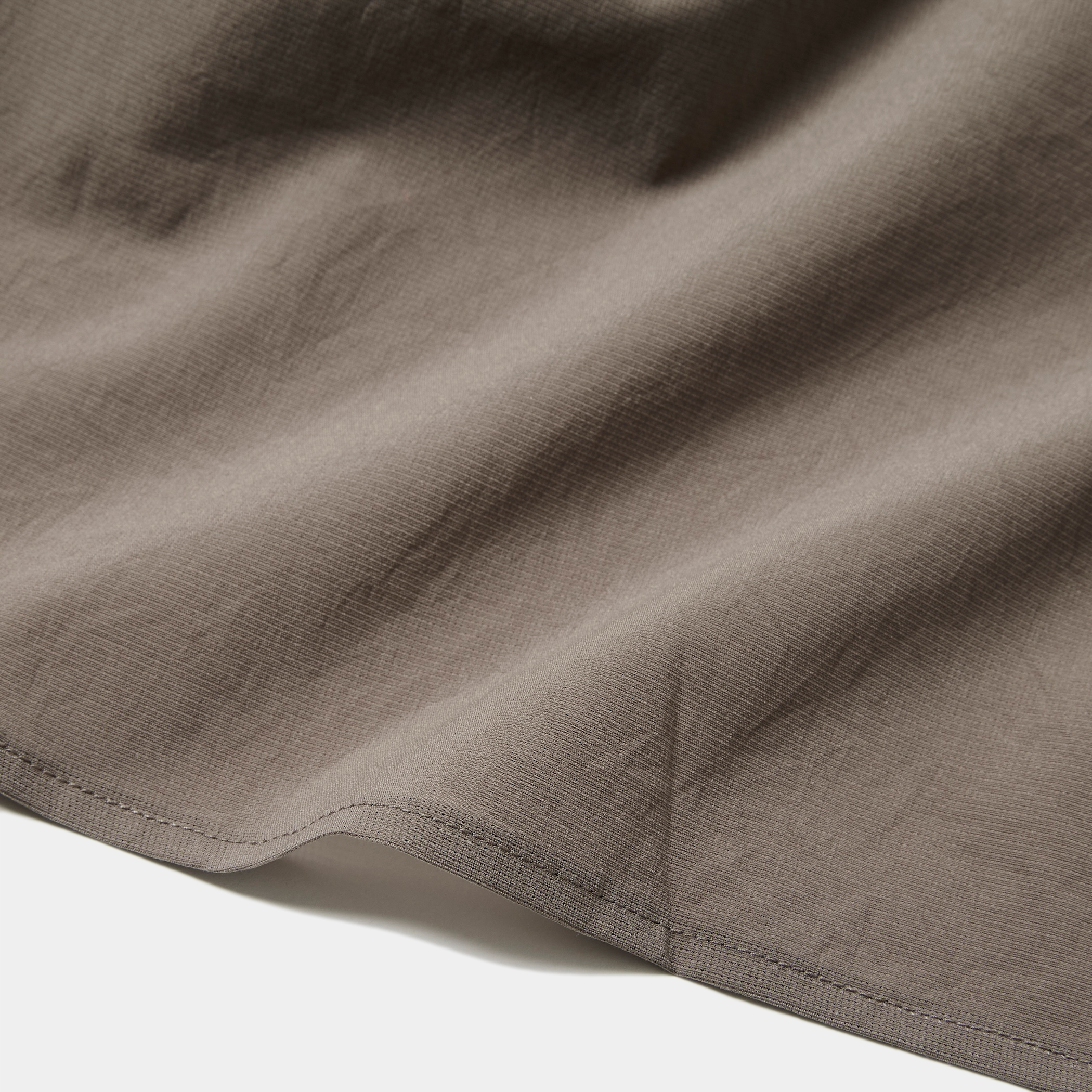 Breathable Side Slit L/S SH/Greige