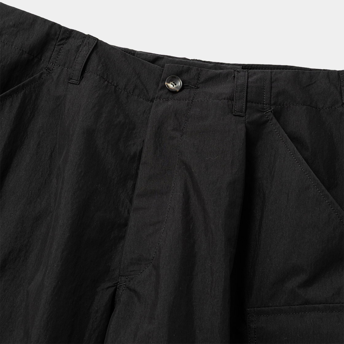 Ambient C/N Neutral Cargo PT /OFF BLACK