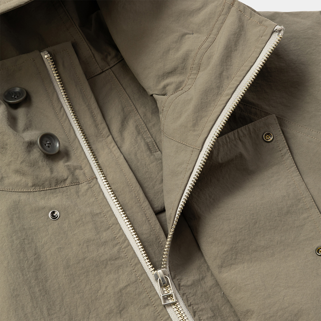 Snow Noise Neutral Hooded Blouson /GREIGE