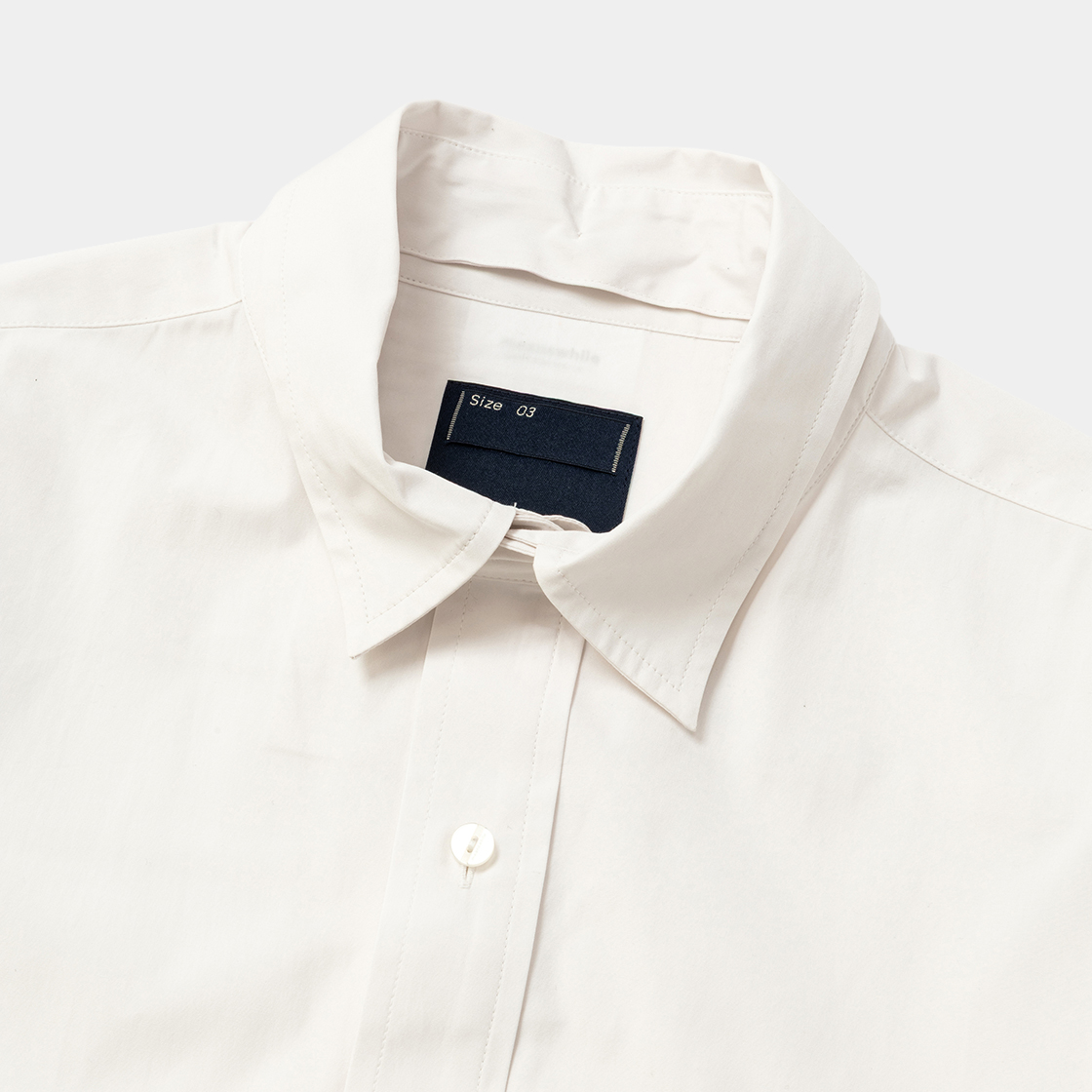 Trinity Chambray Convertible Collar SH /RAW WHITE