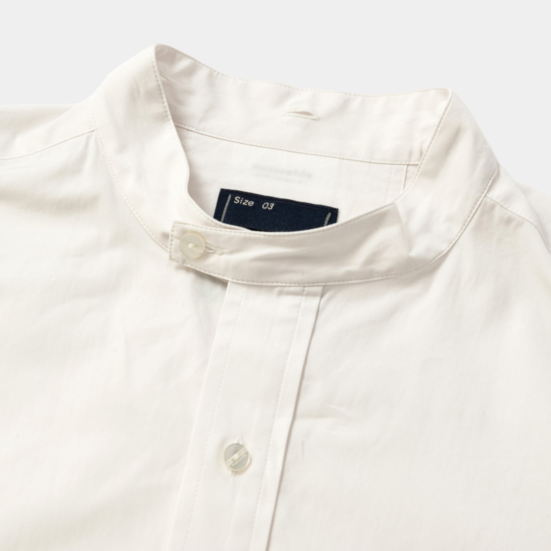 Trinity Chambray Convertible Collar SH /RAW WHITE
