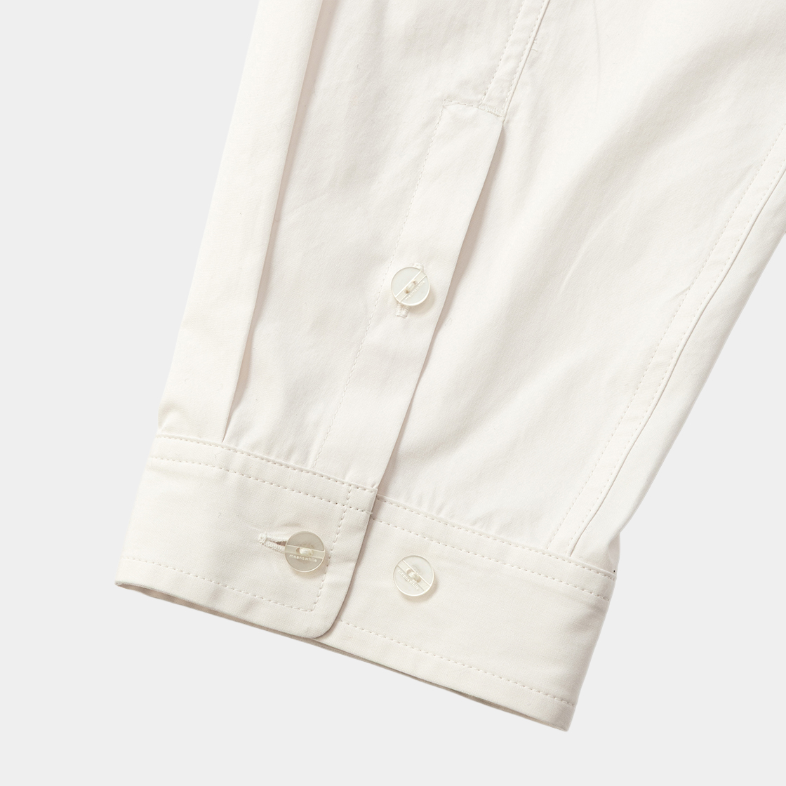 Trinity Chambray Convertible Collar SH /RAW WHITE