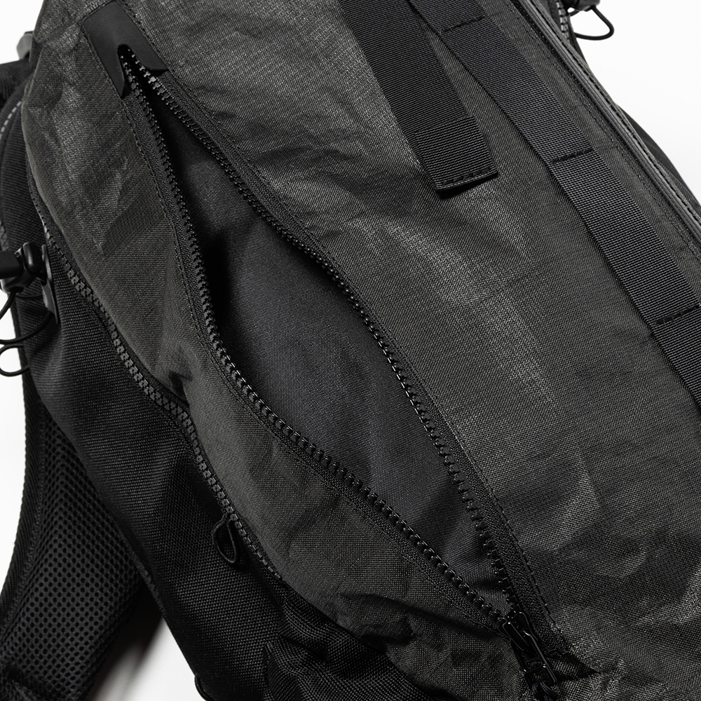UltraWeaveTM “Outside” /CARBON BLACK