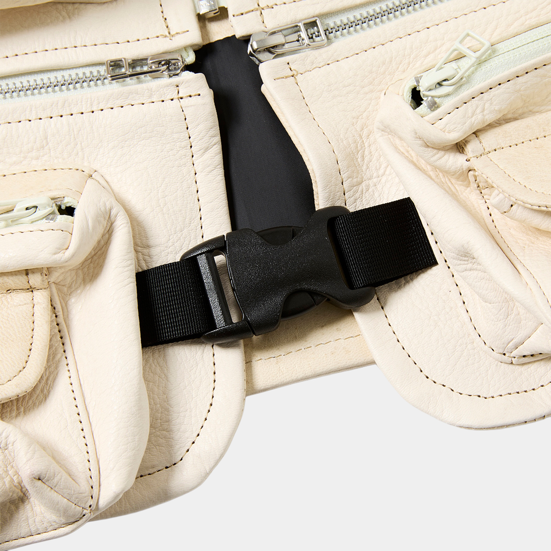 SHIRONAMESHI Leather Luggage Vest /SHIRO
