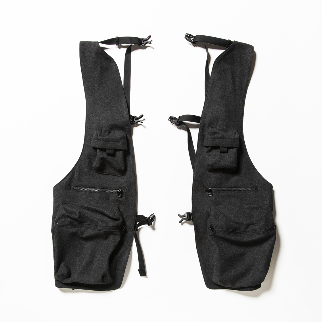 Tech Cloth Split Luggage Vest Coal