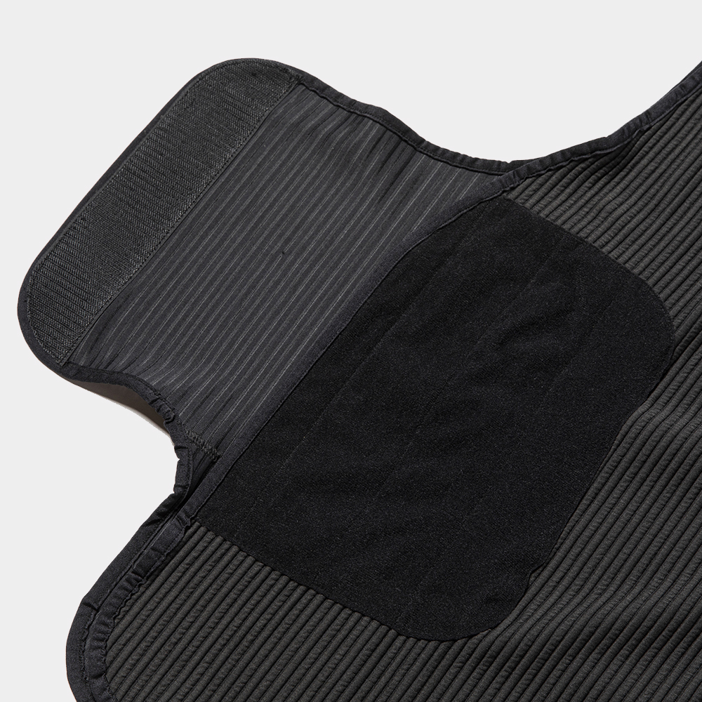 Uneven Fabric Conditioning Vest/Lamp Black