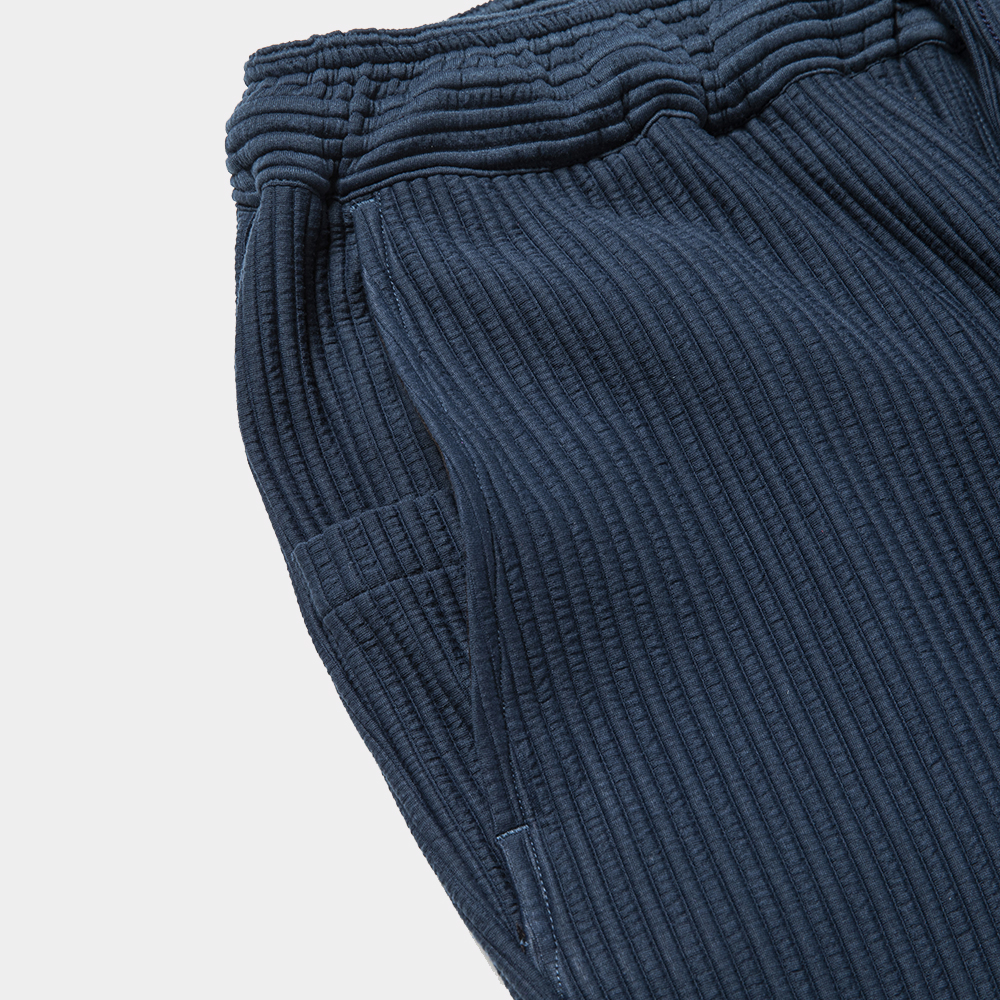 Uneven Fabric Slim Slacks/Navy