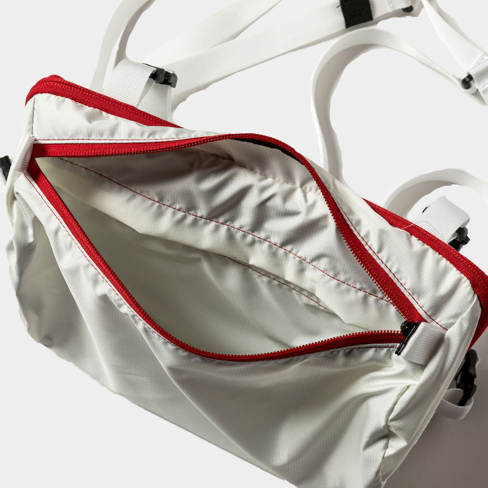 Road Hike Chest Bag/Ivory