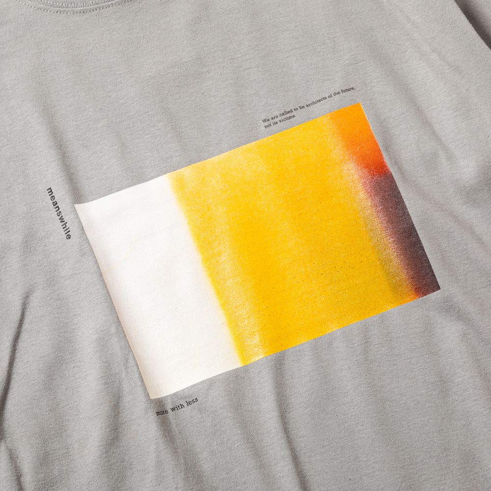 Abstract Photograph L/S Tee/Frost Grey