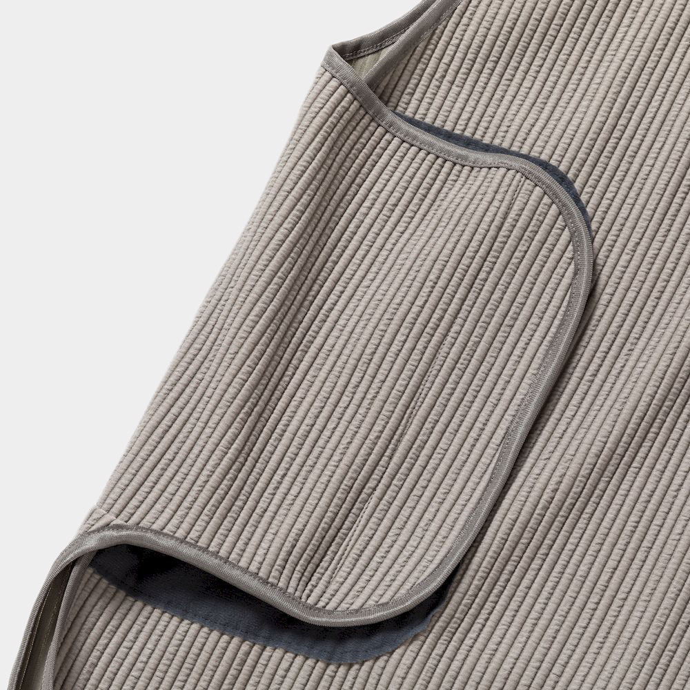 Uneven Fabric Conditioning Vest/Grey