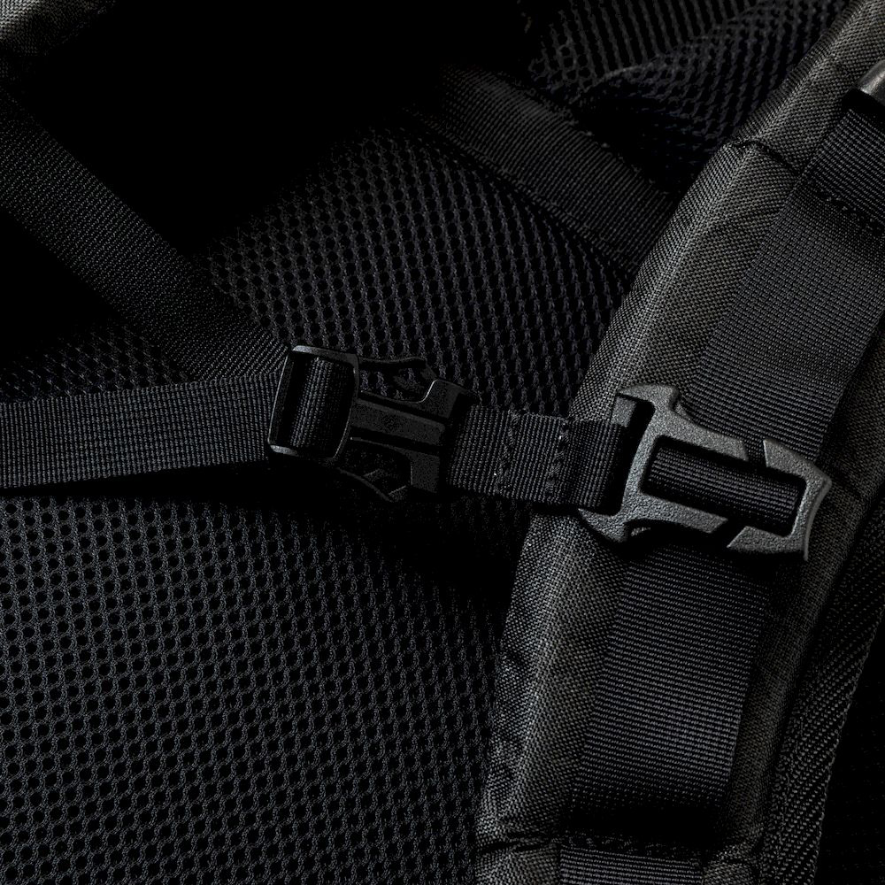 UltraWeave™ Daypack“Common”/Carbon Black