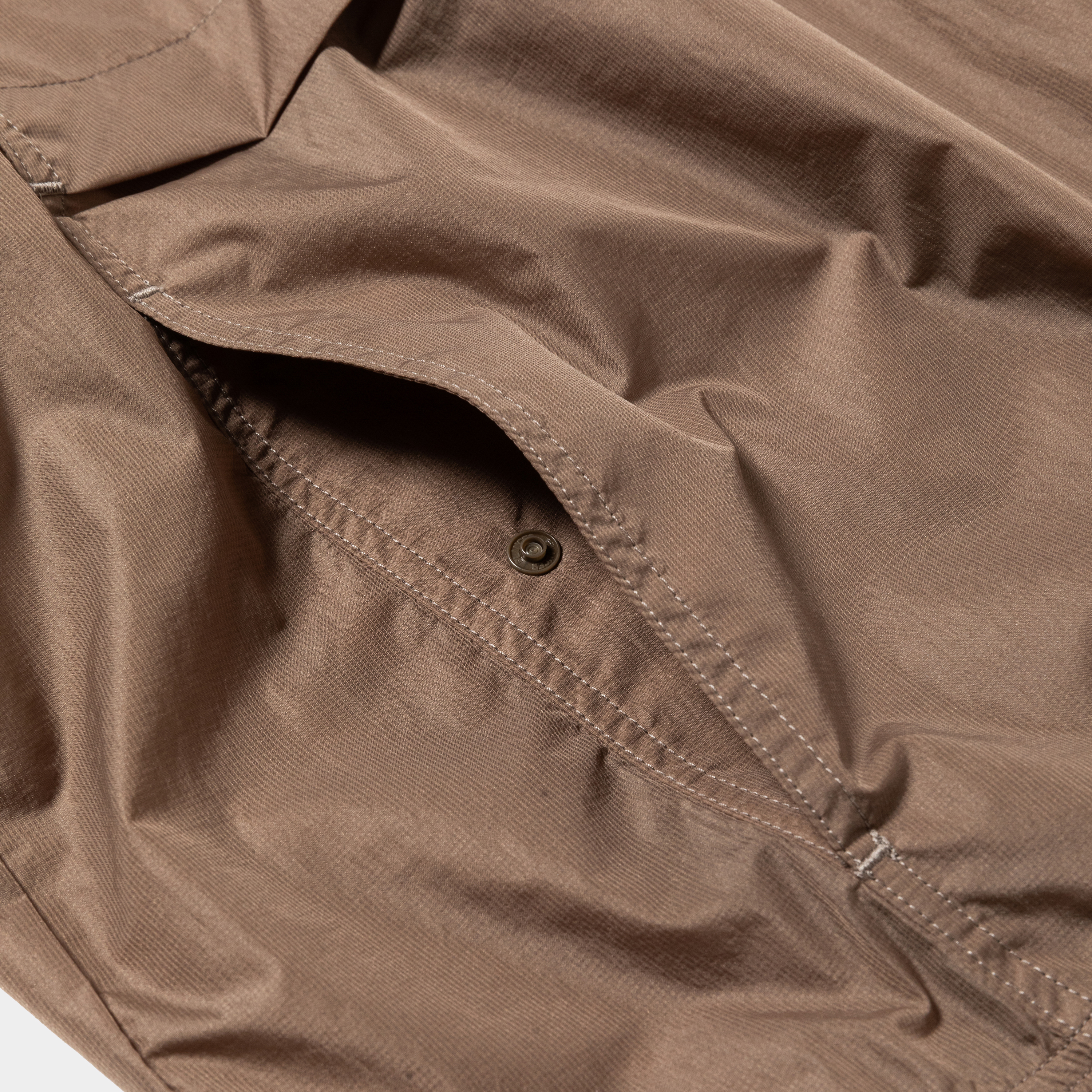 Airy Nylon Wind JKT/Ram Umber