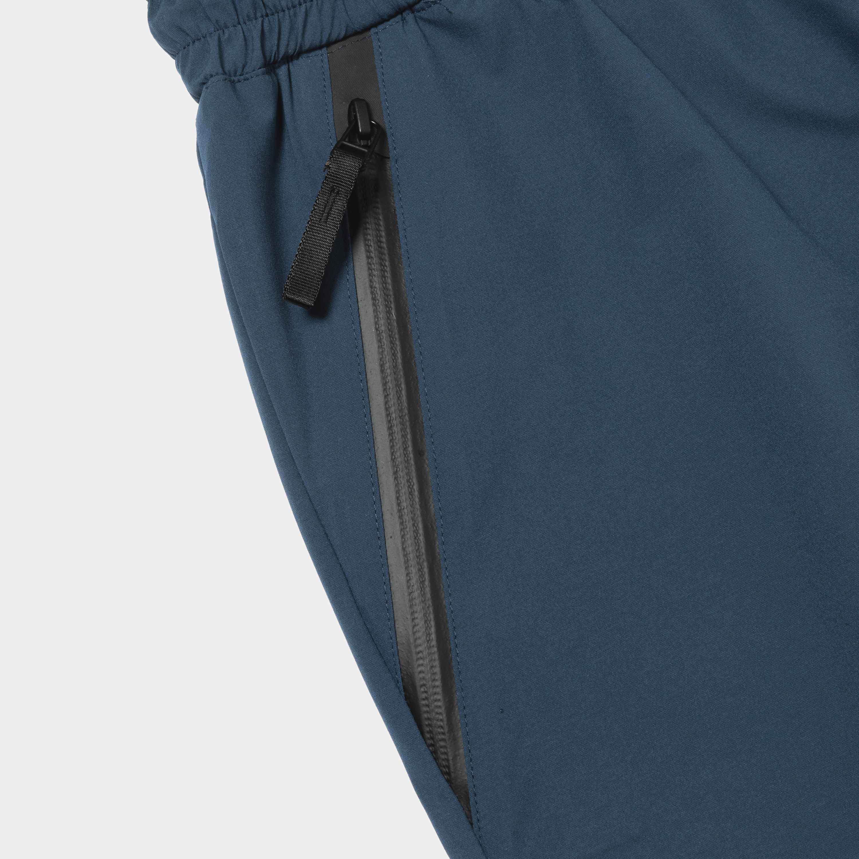 MINOTECH® Tech Commuter Shorts/Ink Blue