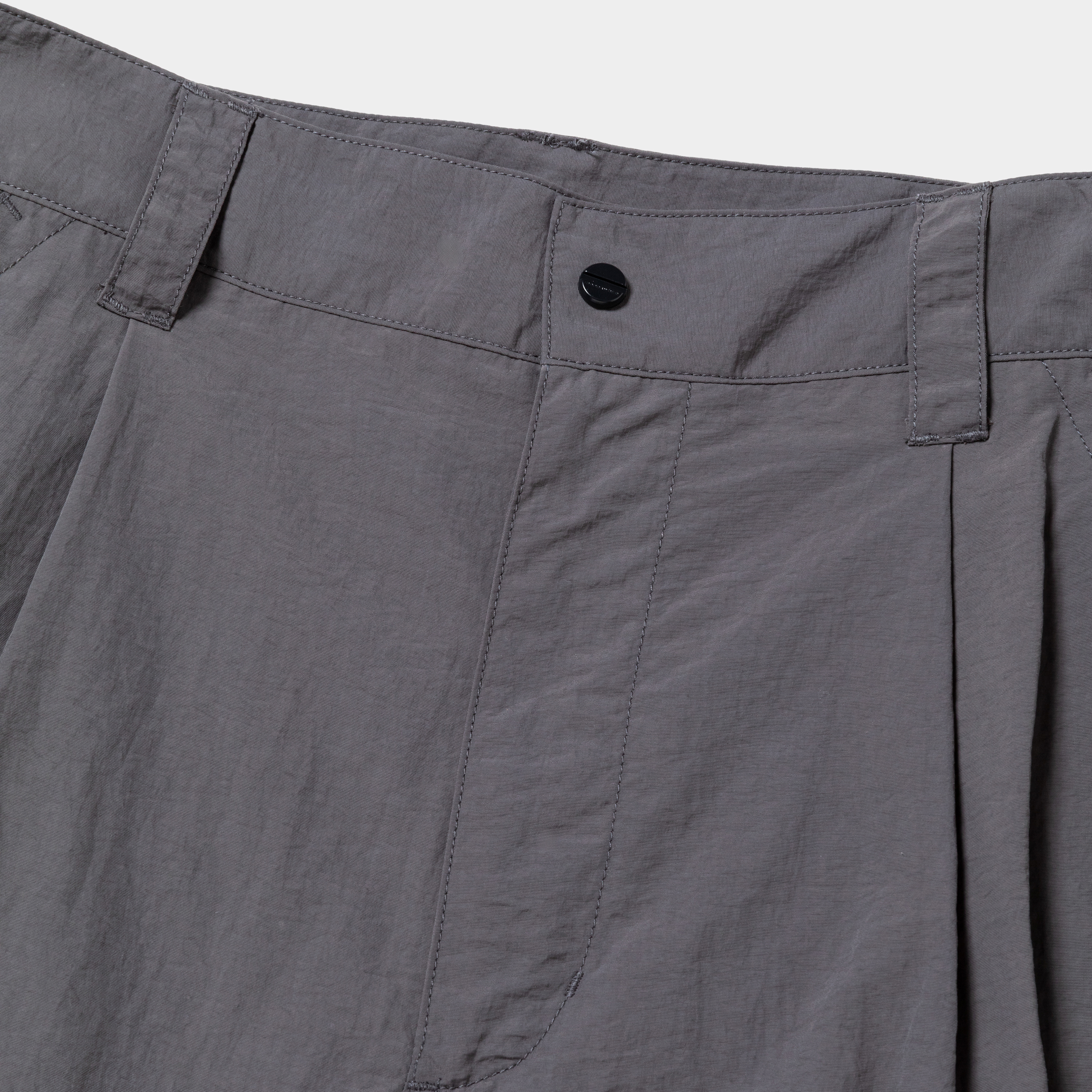 Nylon Luggage Cargo Shorts/Grey