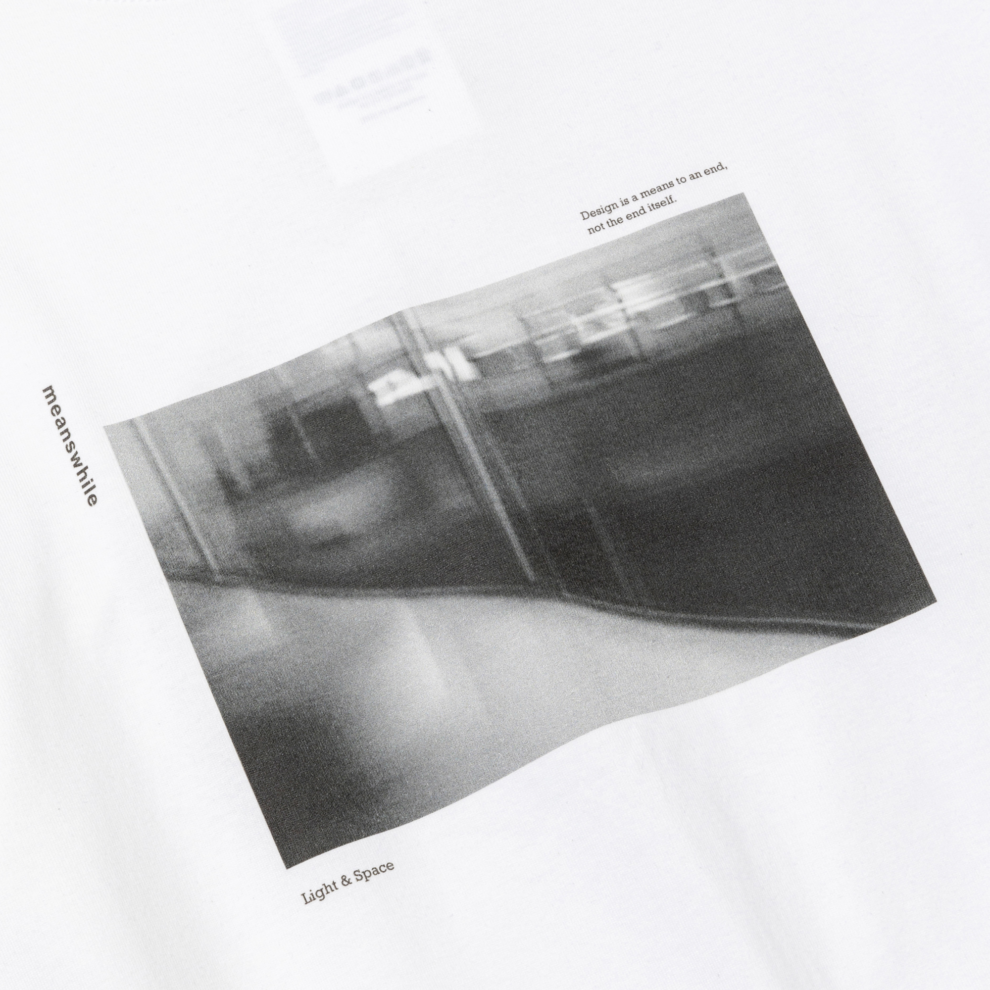 Abstract Photograph Tee/Off White A