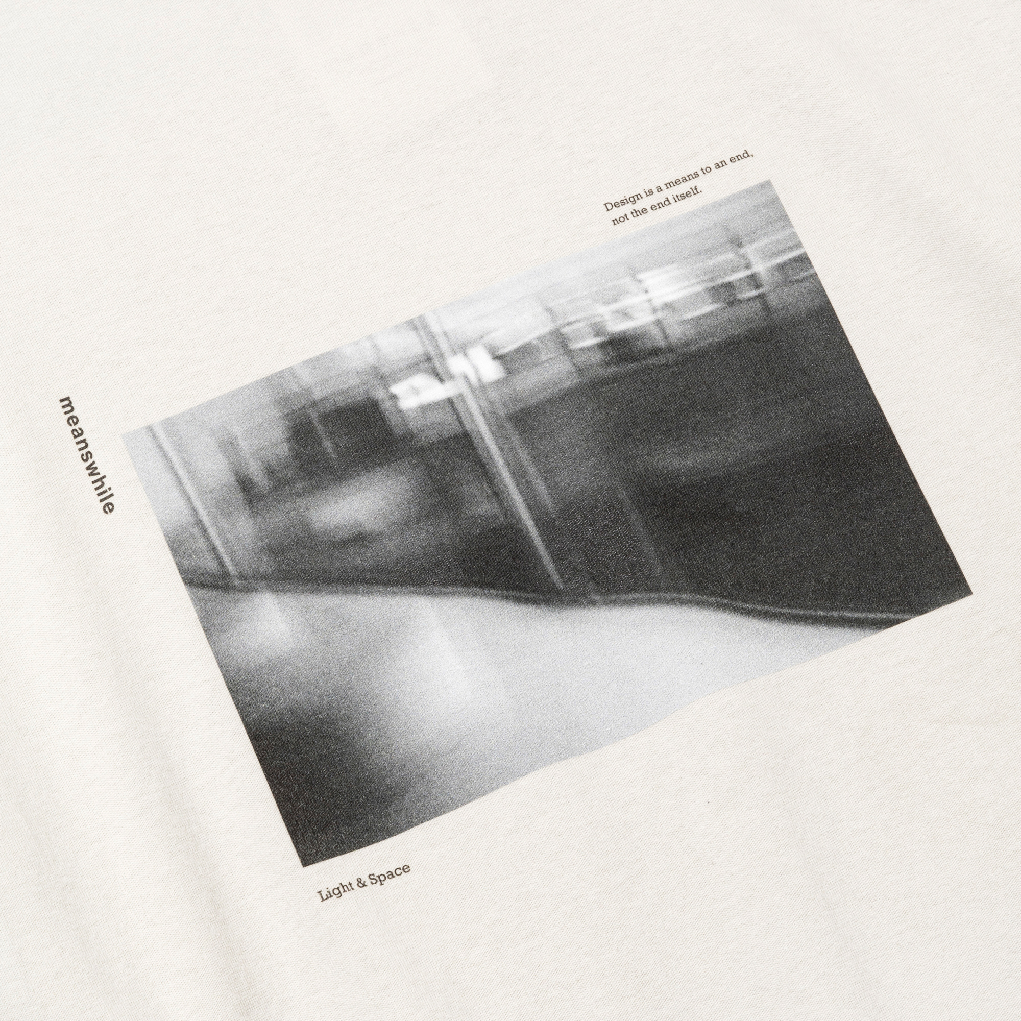 Abstract Photograph L/S Tee/Off White A