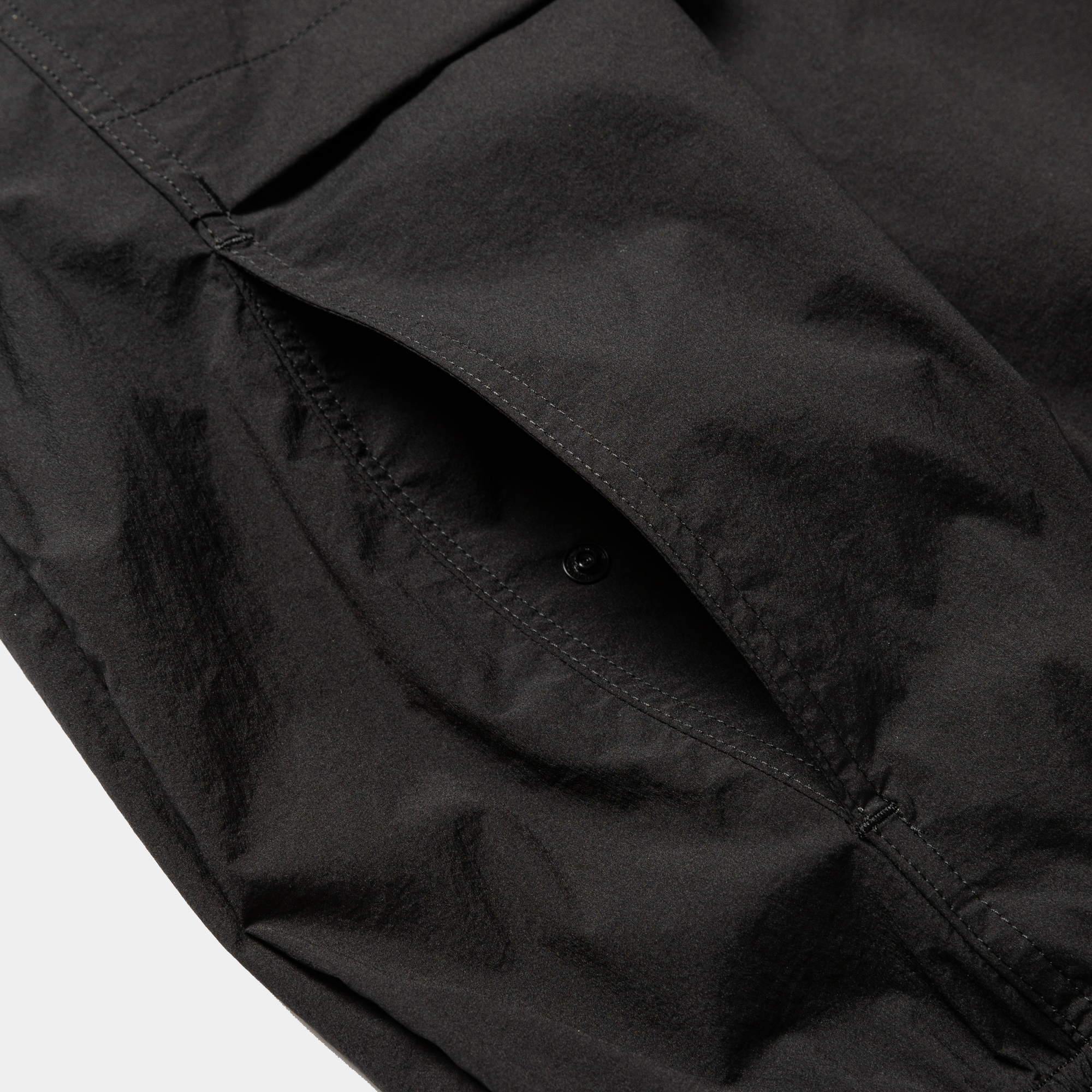Crisp Nylon Wind JKT/Off Black