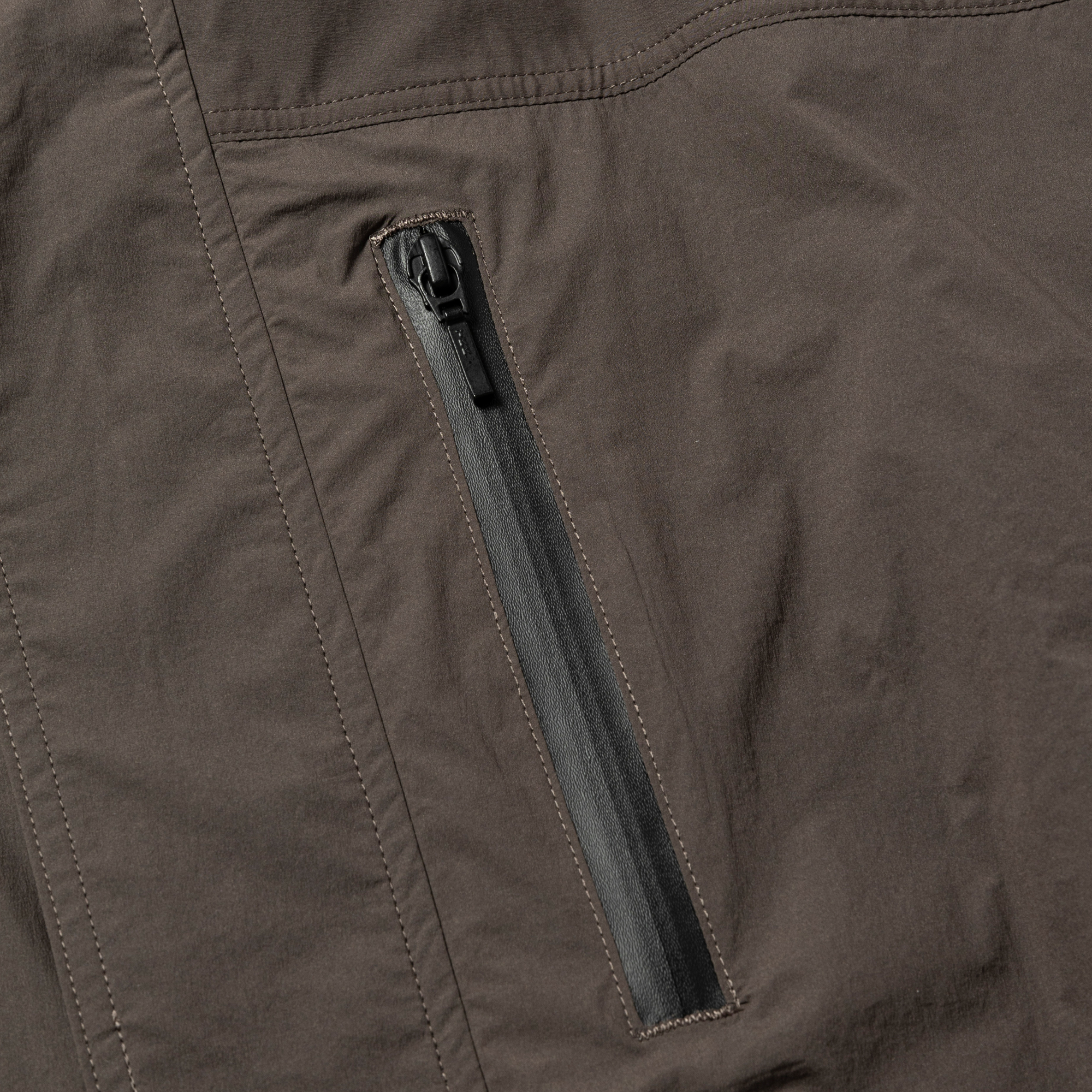 Crisp Nylon Wind JKT/Charcoal