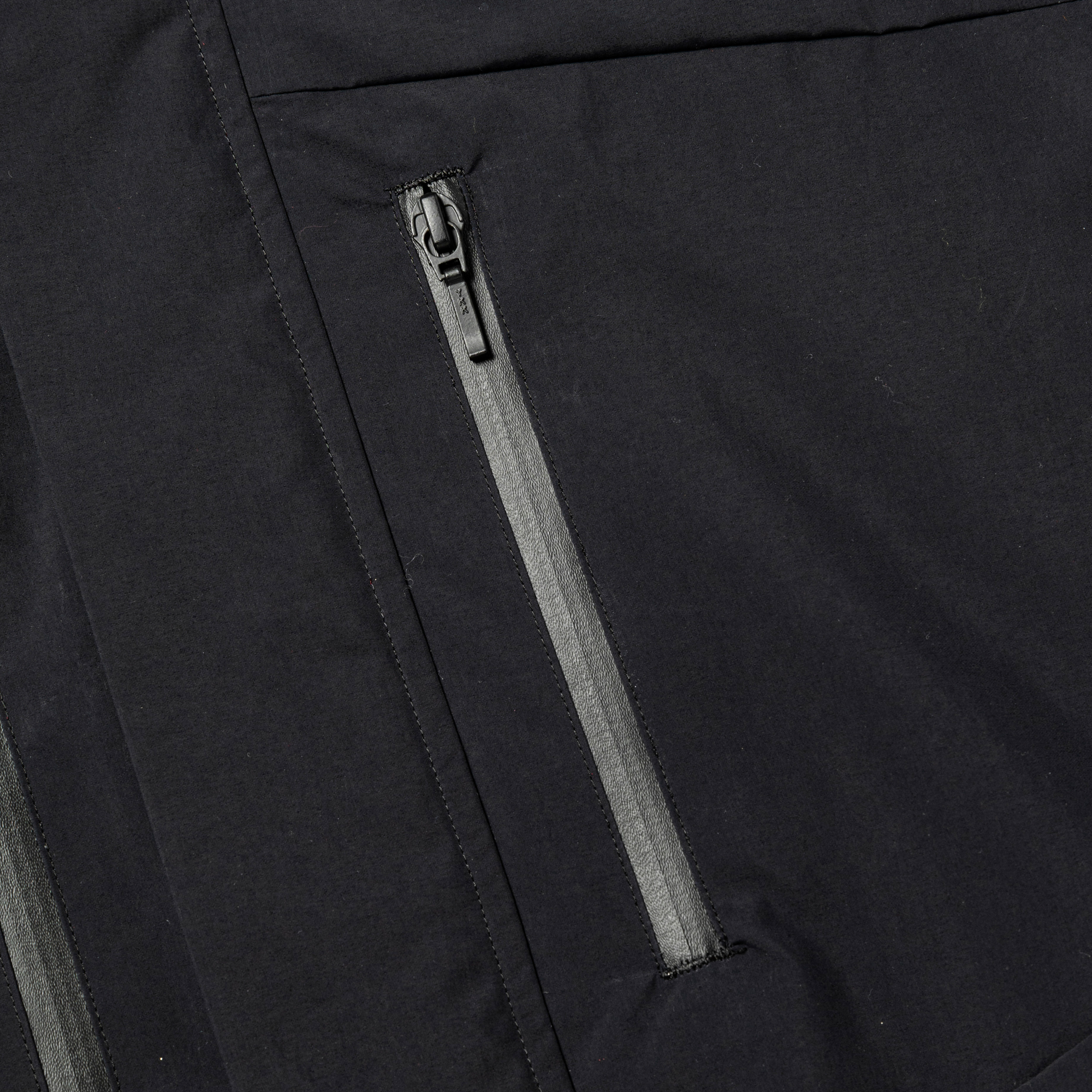 NeoHeat×Air Circulation System Wind Vest/Off Black