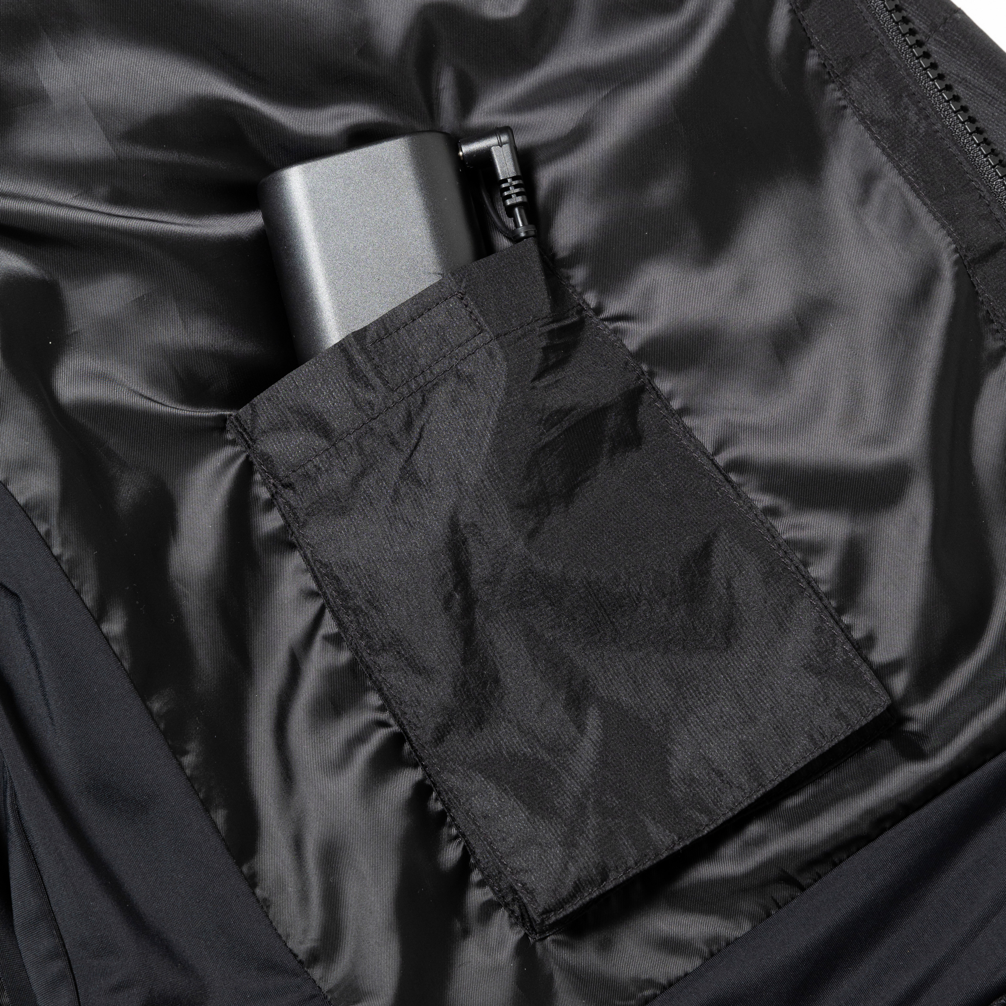 NeoHeat Insulation JKT/Off Black