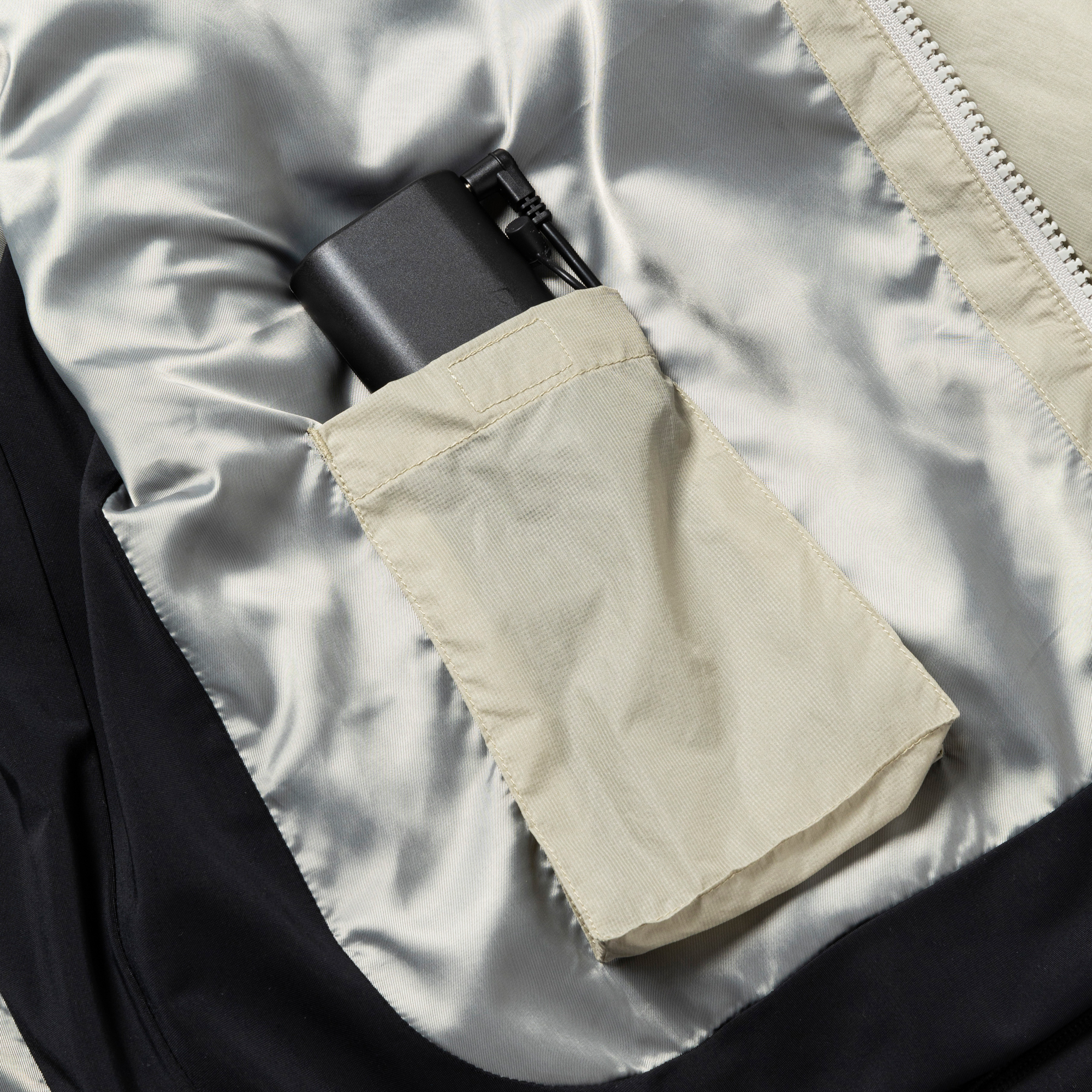NeoHeat Insulation JKT/Moon