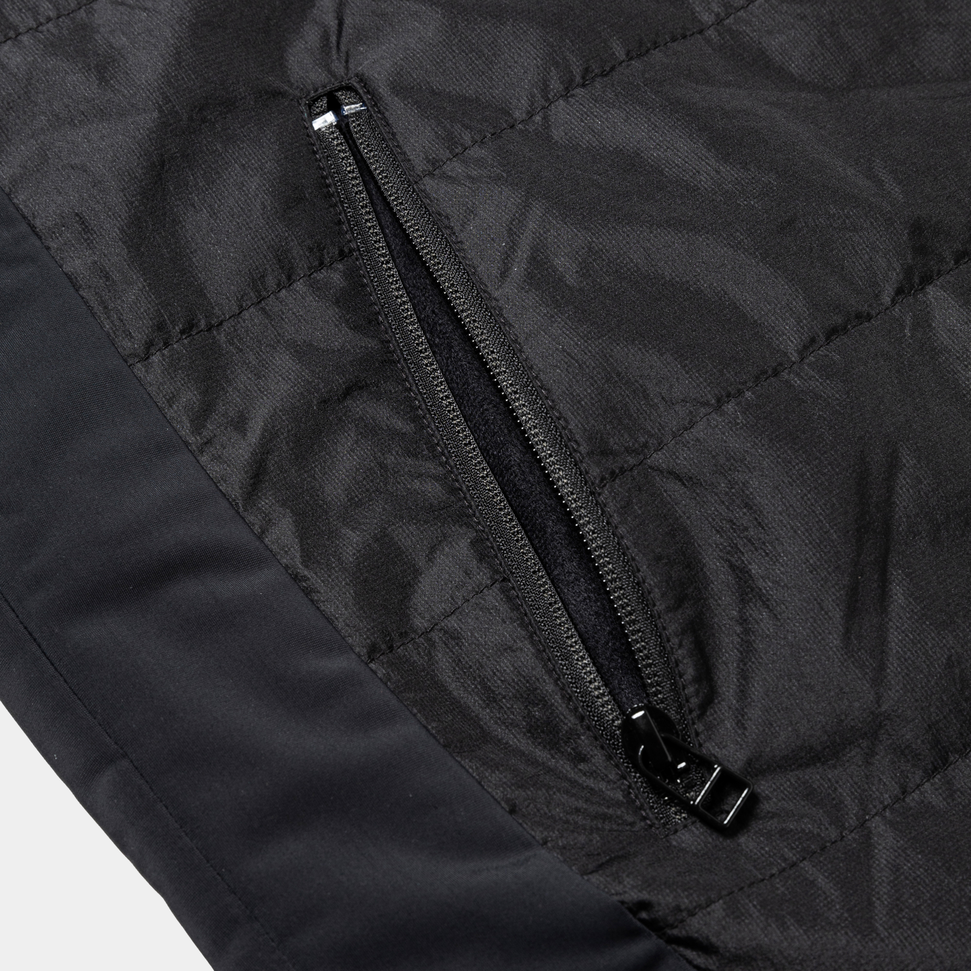 NeoHeat Insulation JKT/Off Black
