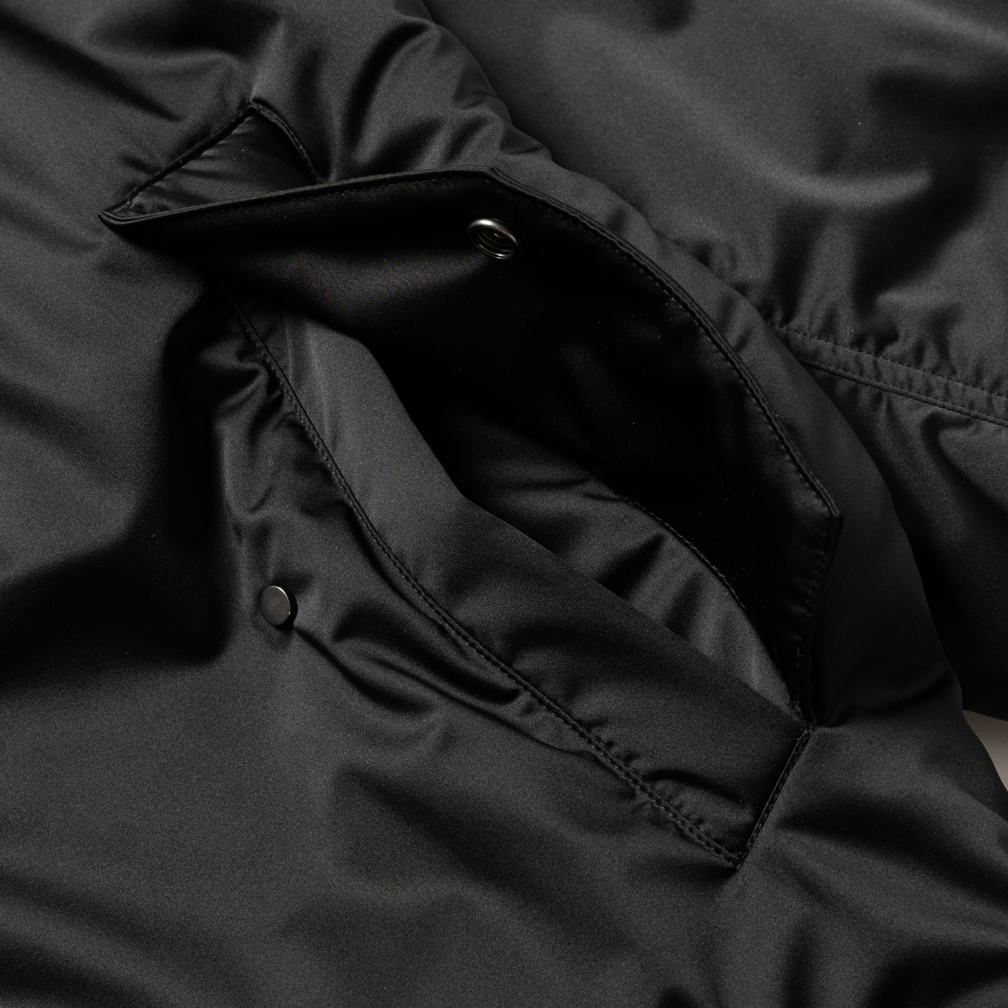 Nylon×Beaver Reversible MA1/Off Black