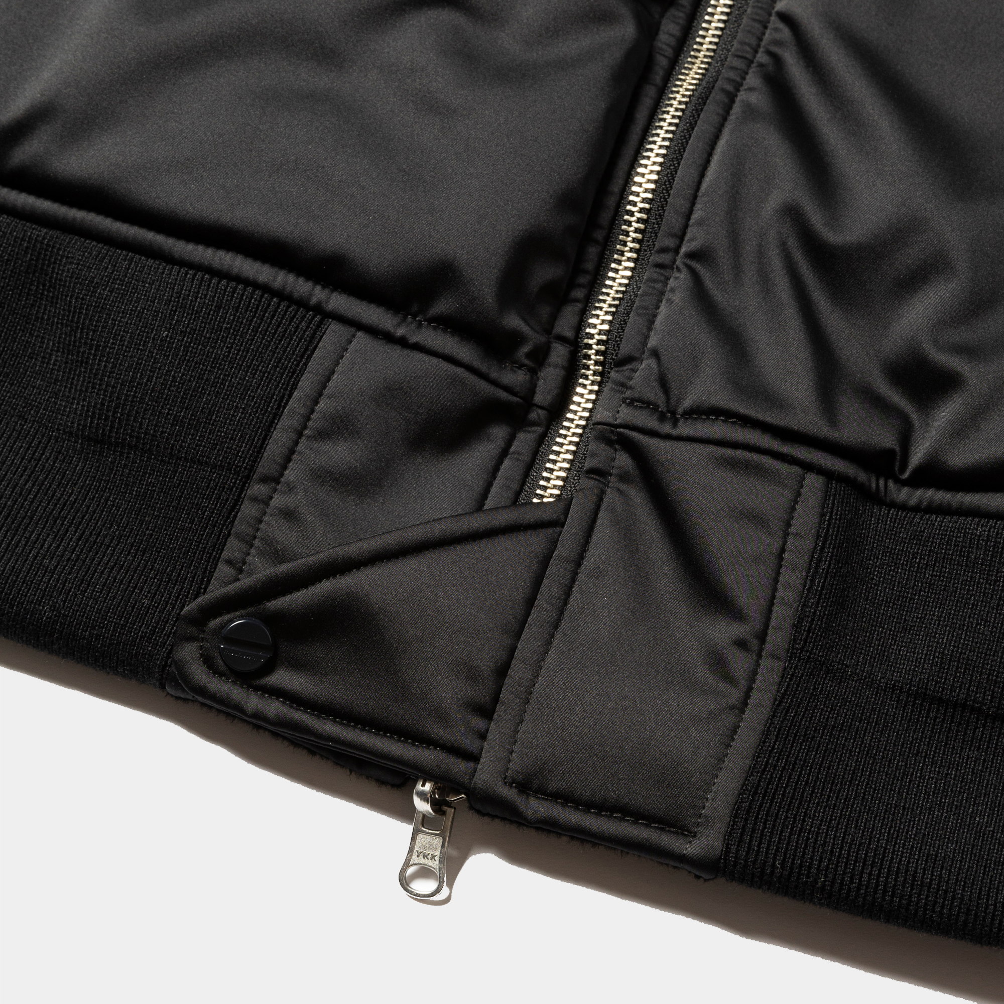 Nylon×Beaver Reversible MA1/Off Black
