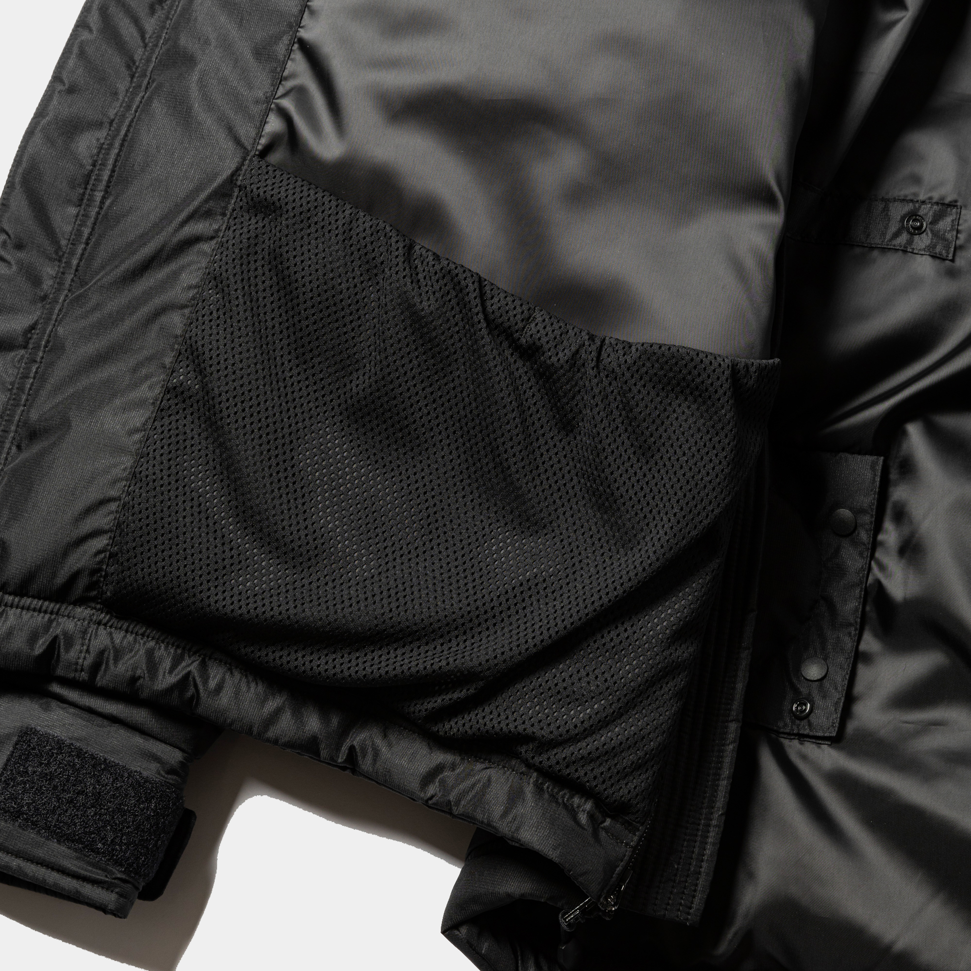 Air Circulation System Down JKT/Off Black