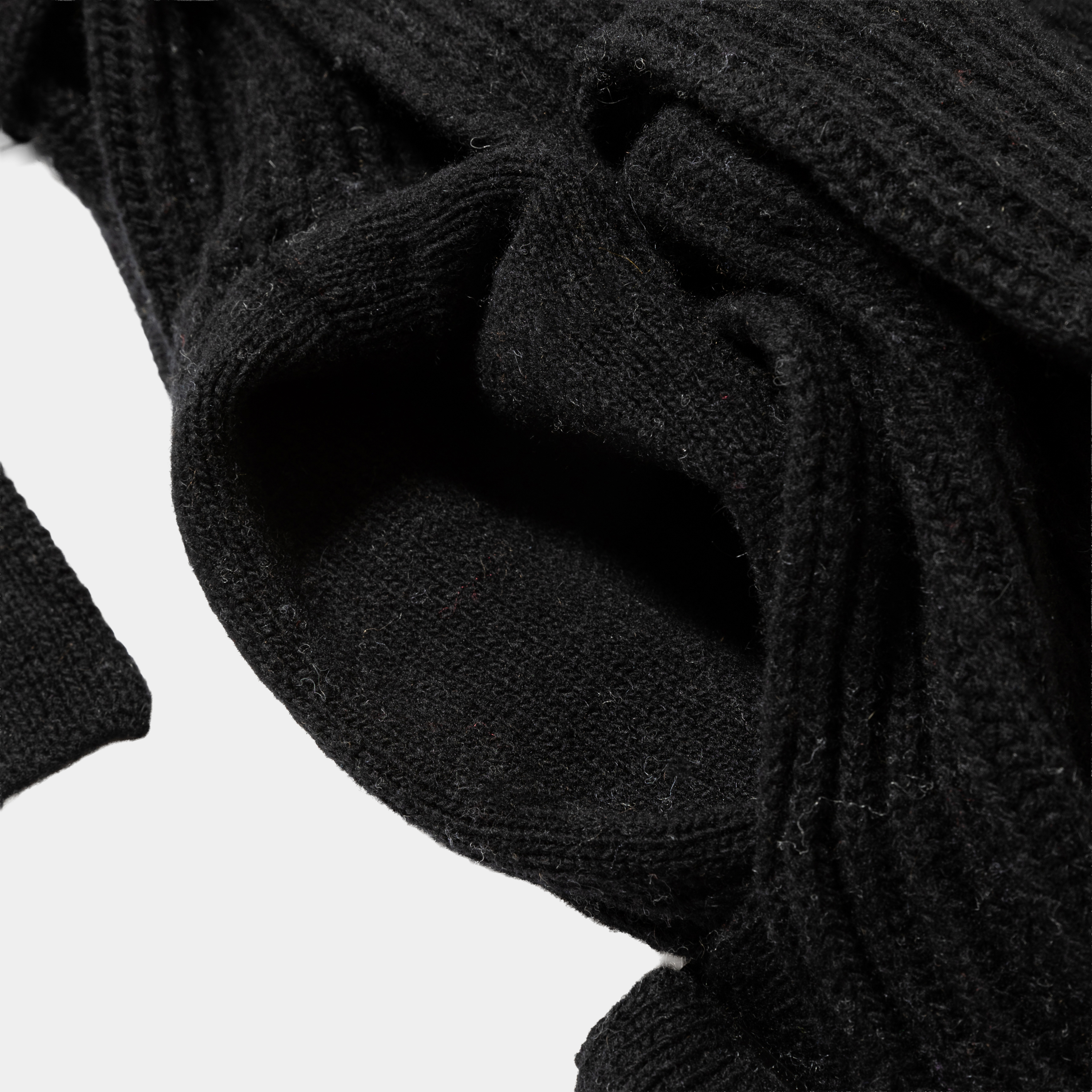 Body Armor Knit Vest/Off Black