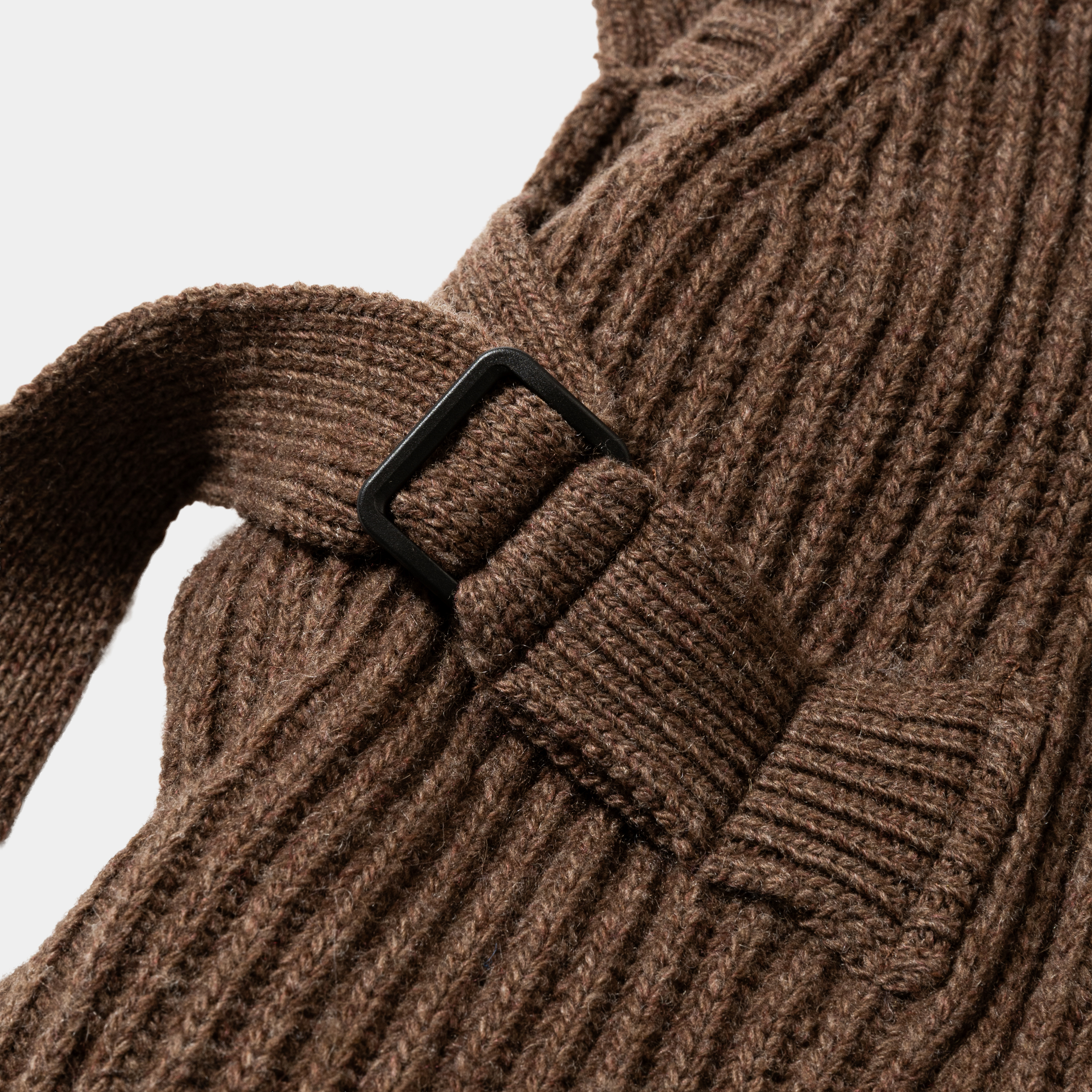 Body Armor Knit Vest/Brown